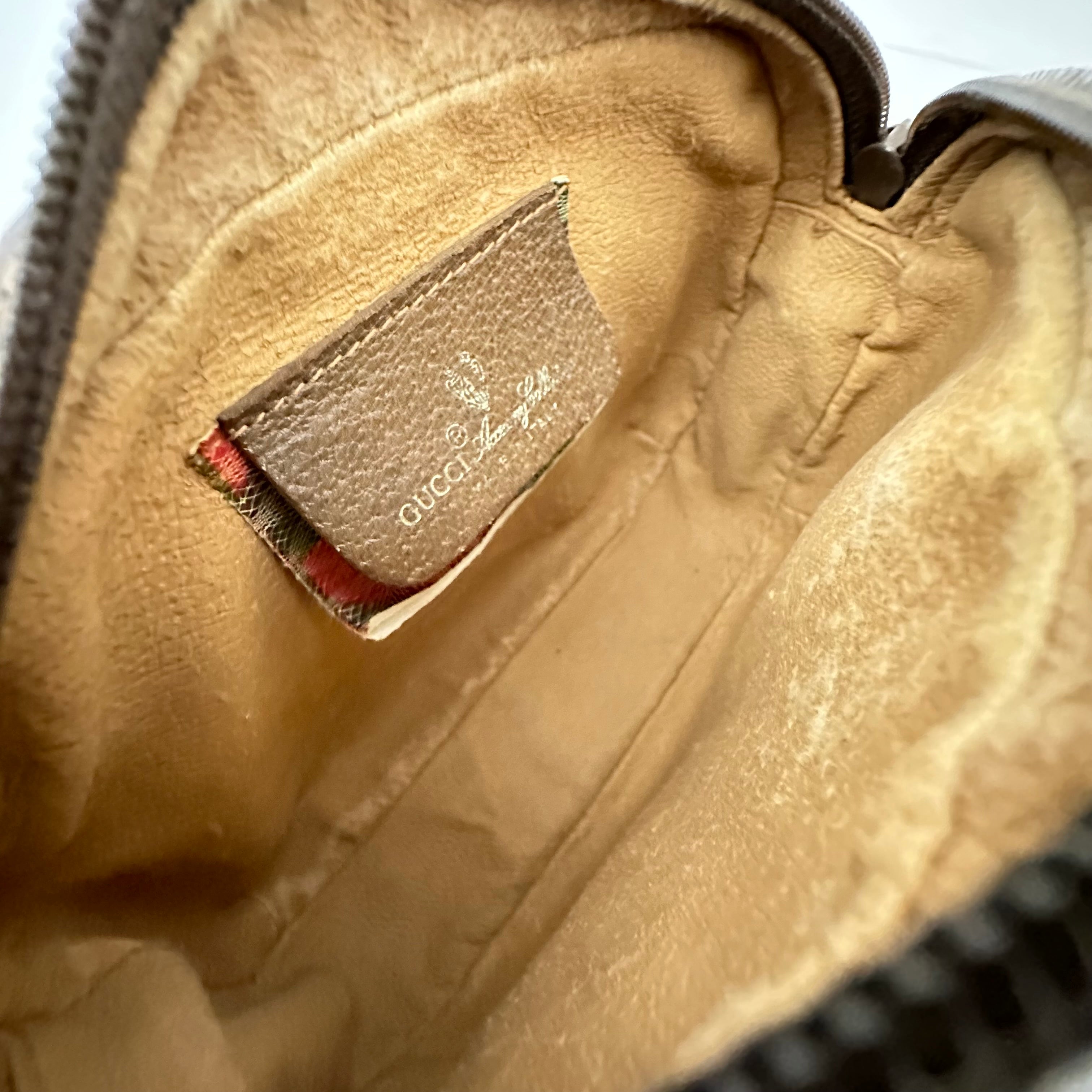 GG Supreme Crossbody