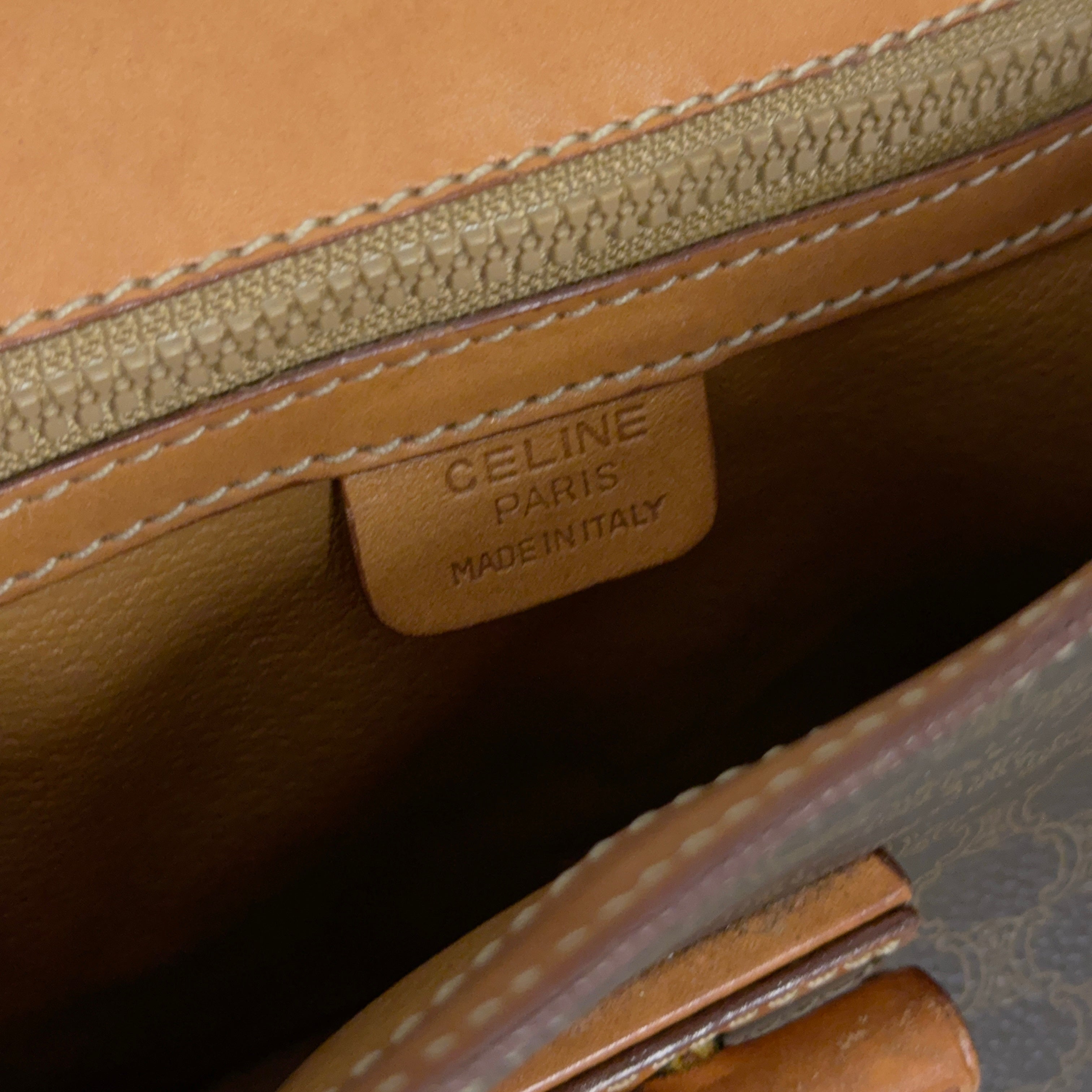 Twist Macadam Crossbody