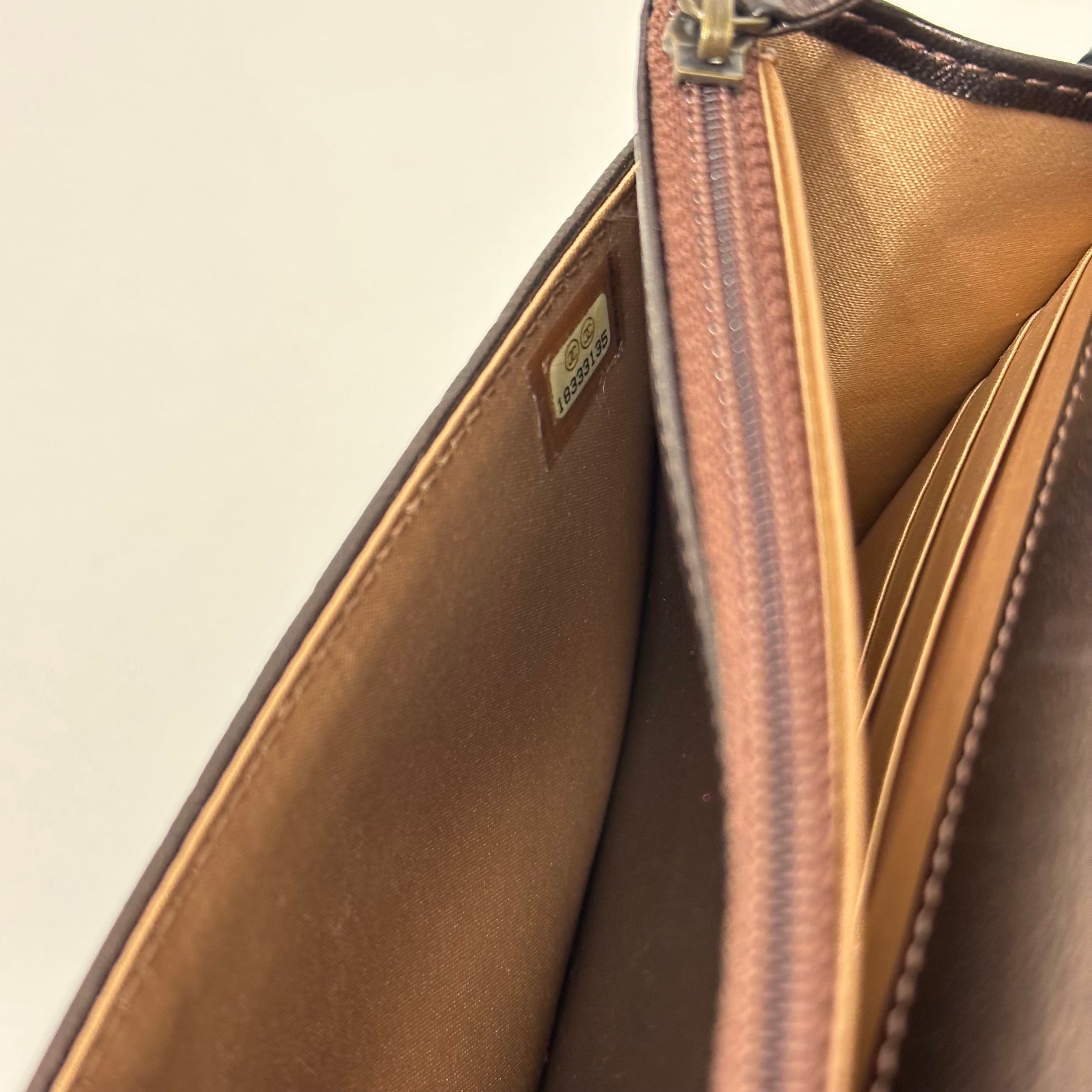 Bronze Camelia WOC