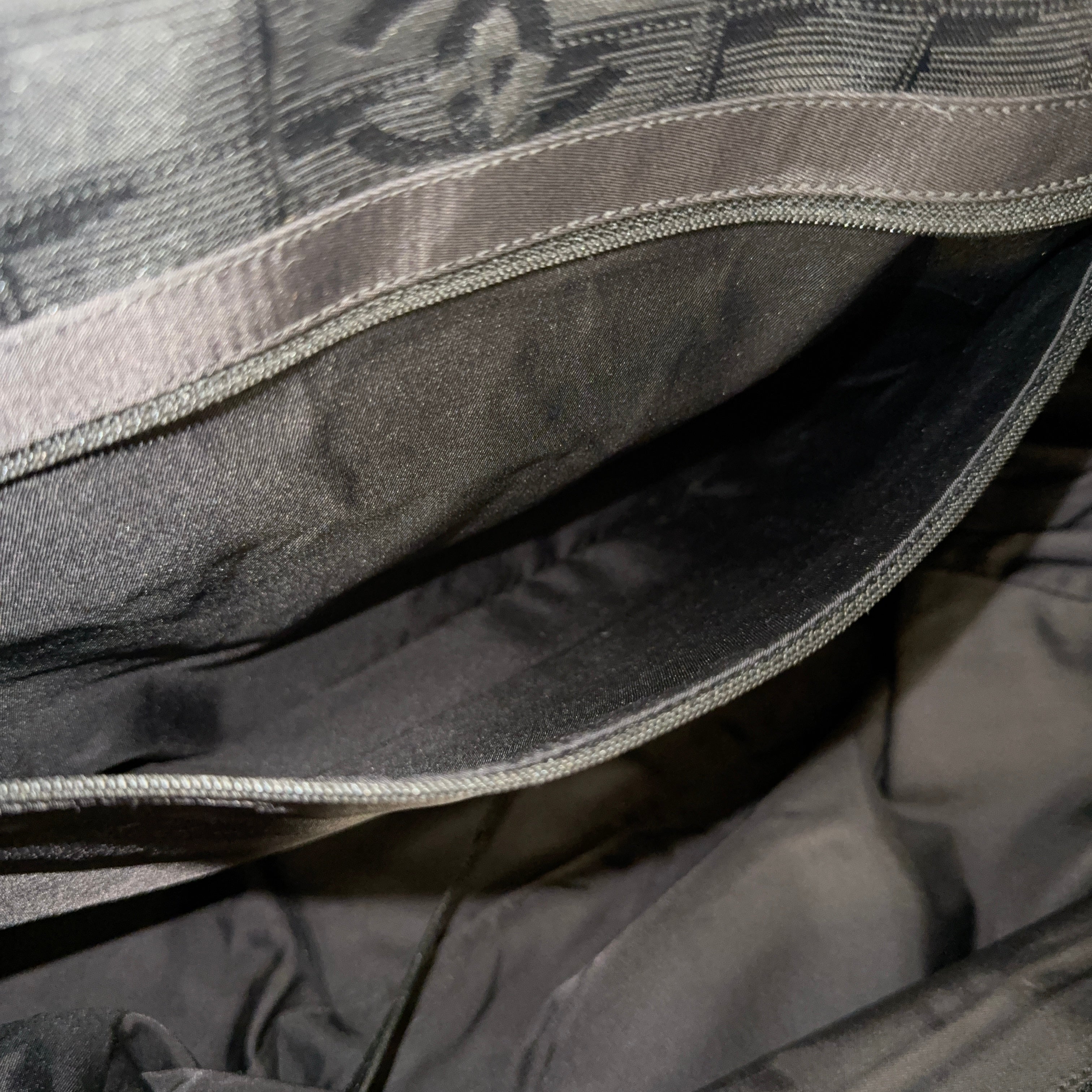 Nylon Travel Tote