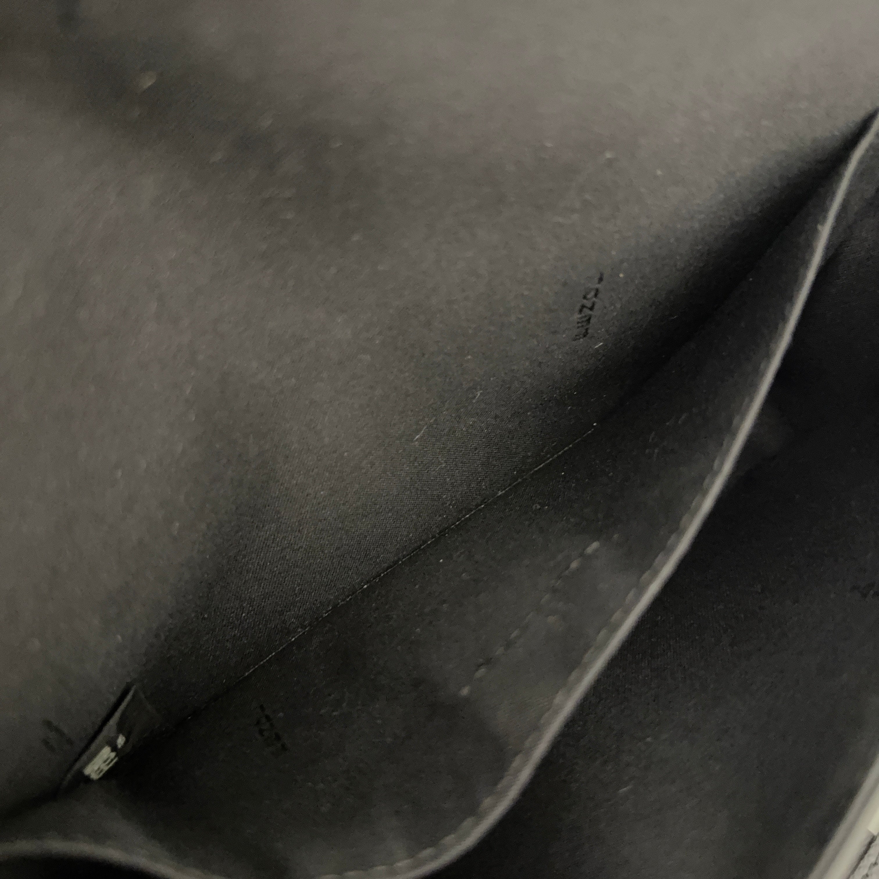 Continental Envelope Wallet on Chain