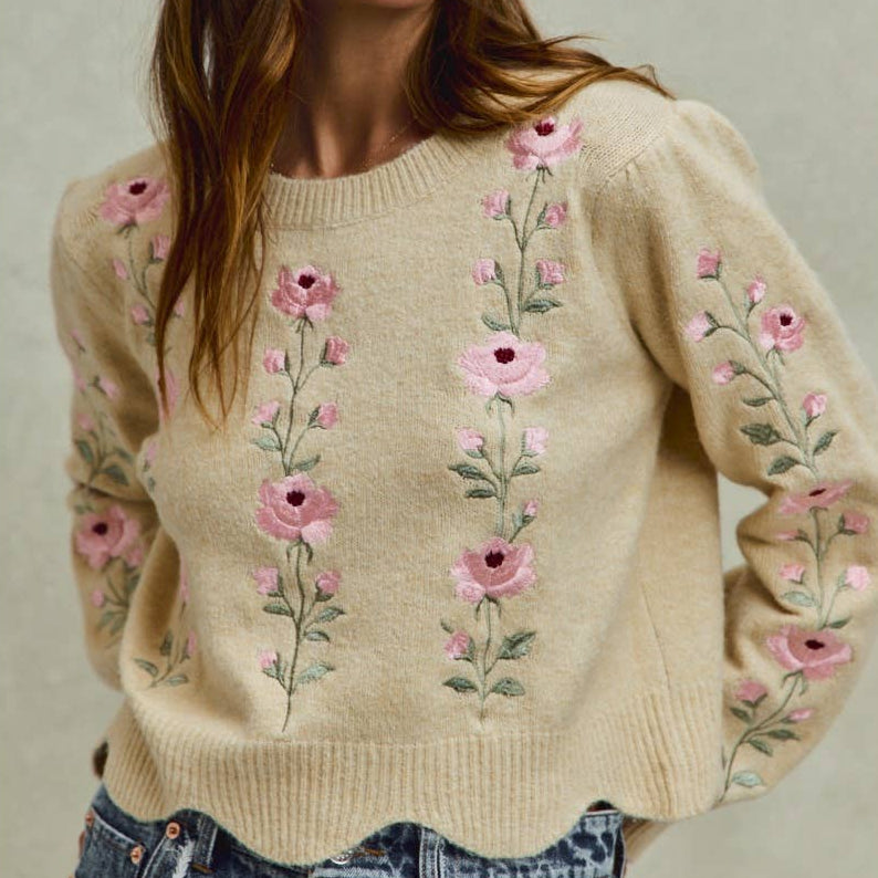 FLORAL EMBROIDERED SCALLOP SWEATER TOP