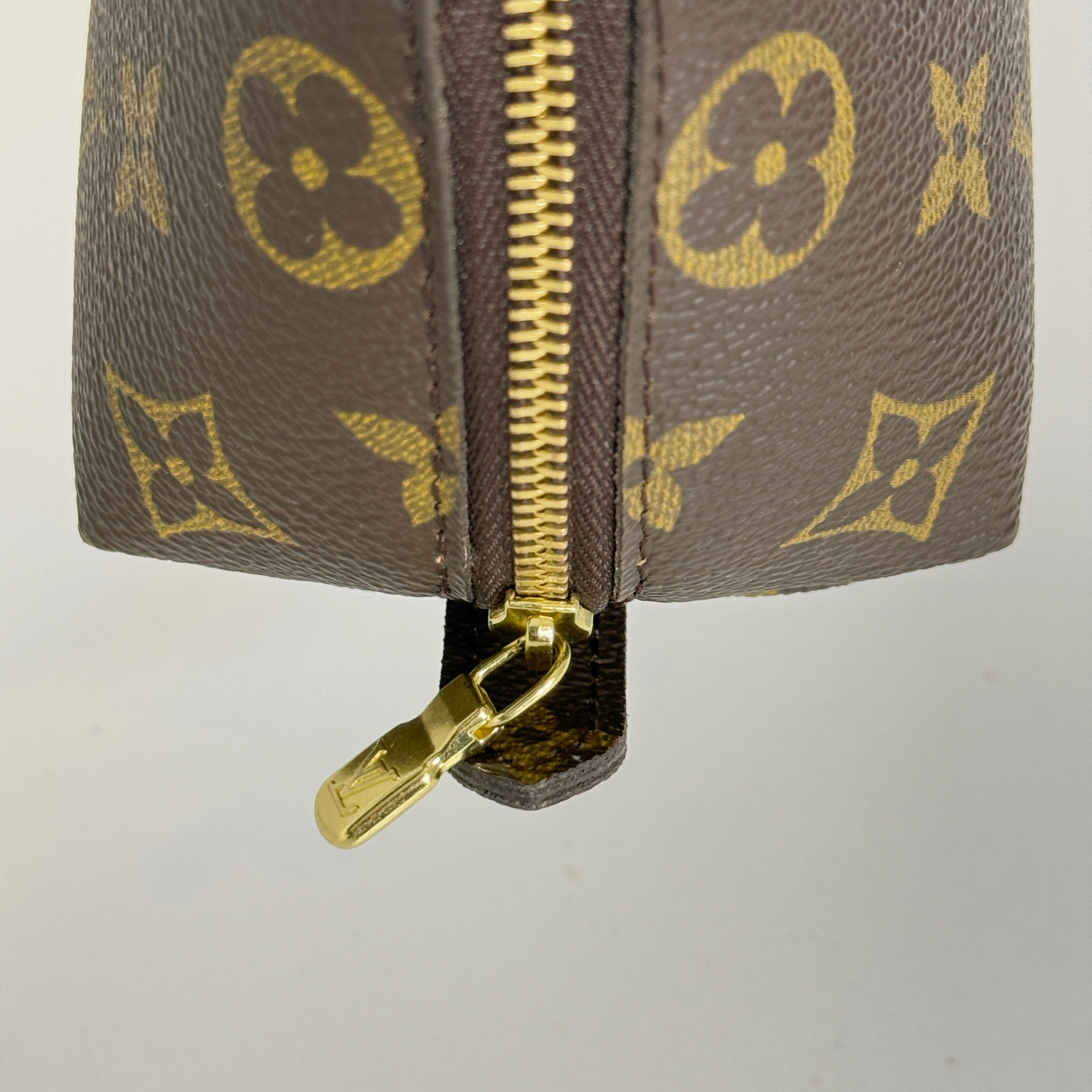 Trousse Demi Ronde Cosmetic Pouch