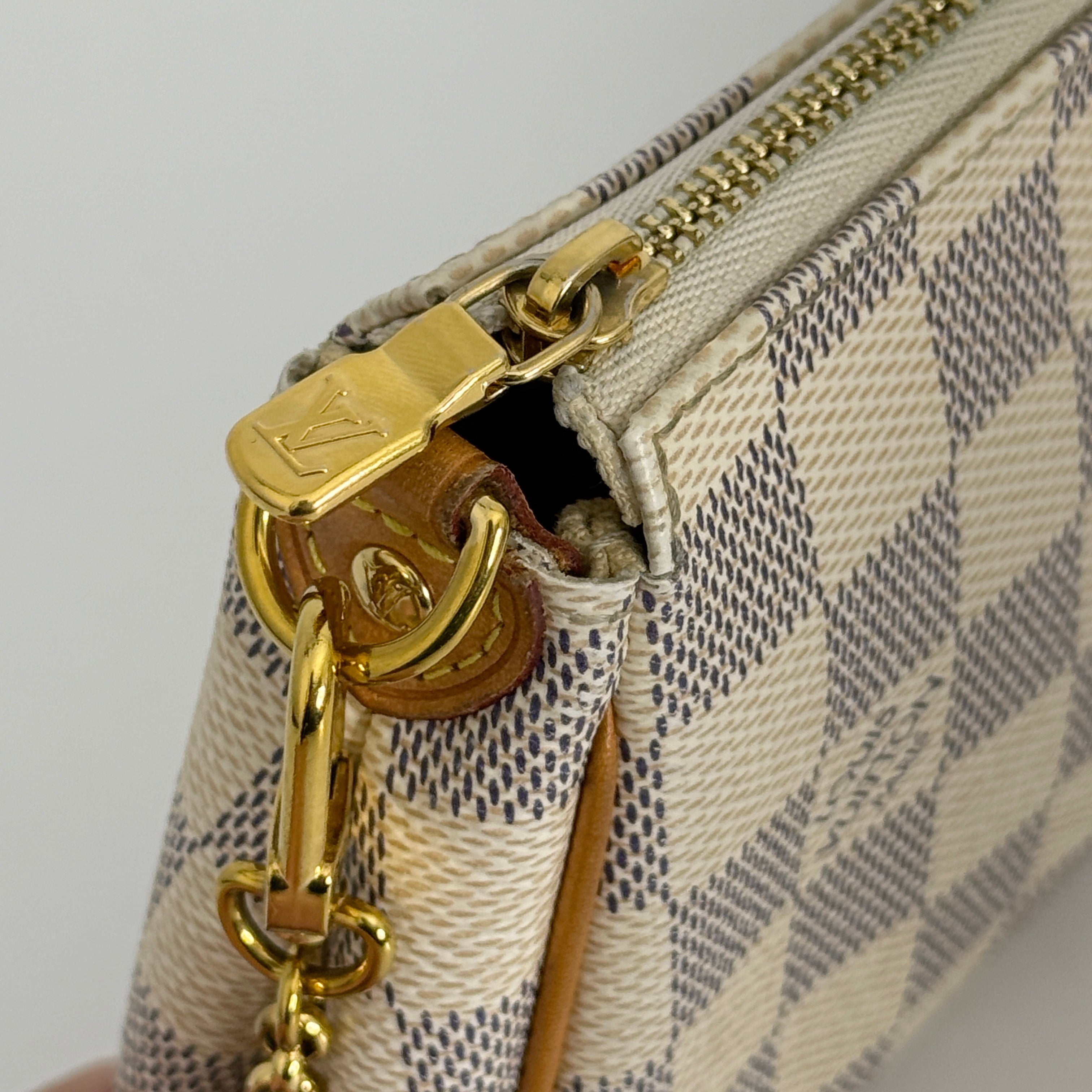 Pochette Eva