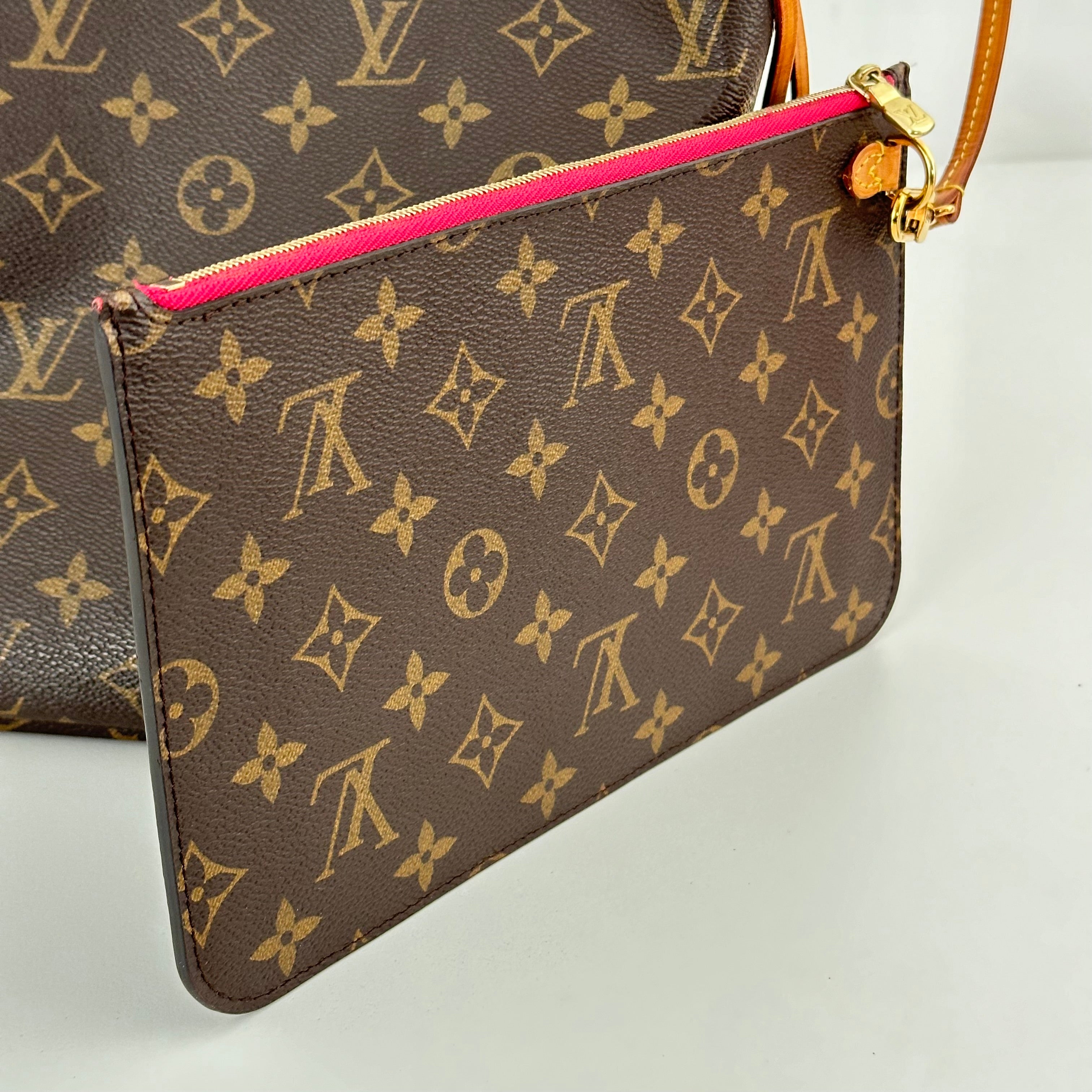 Neverfull MM - Peony w/ Pouch
