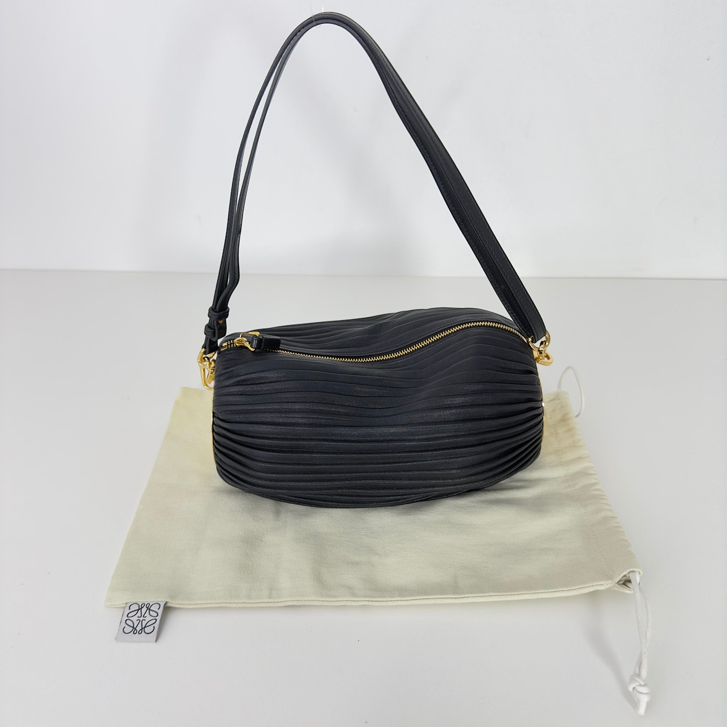 Black Leather Bracelet Pouch