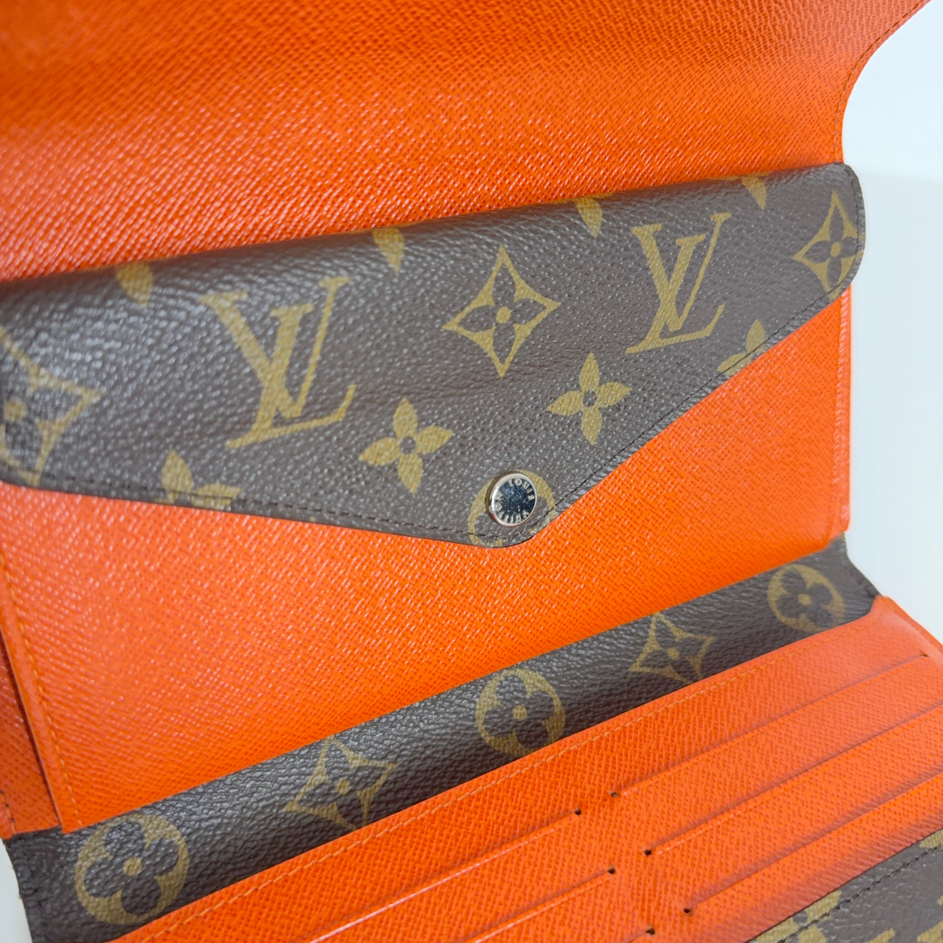 Marie-Lou Wallet