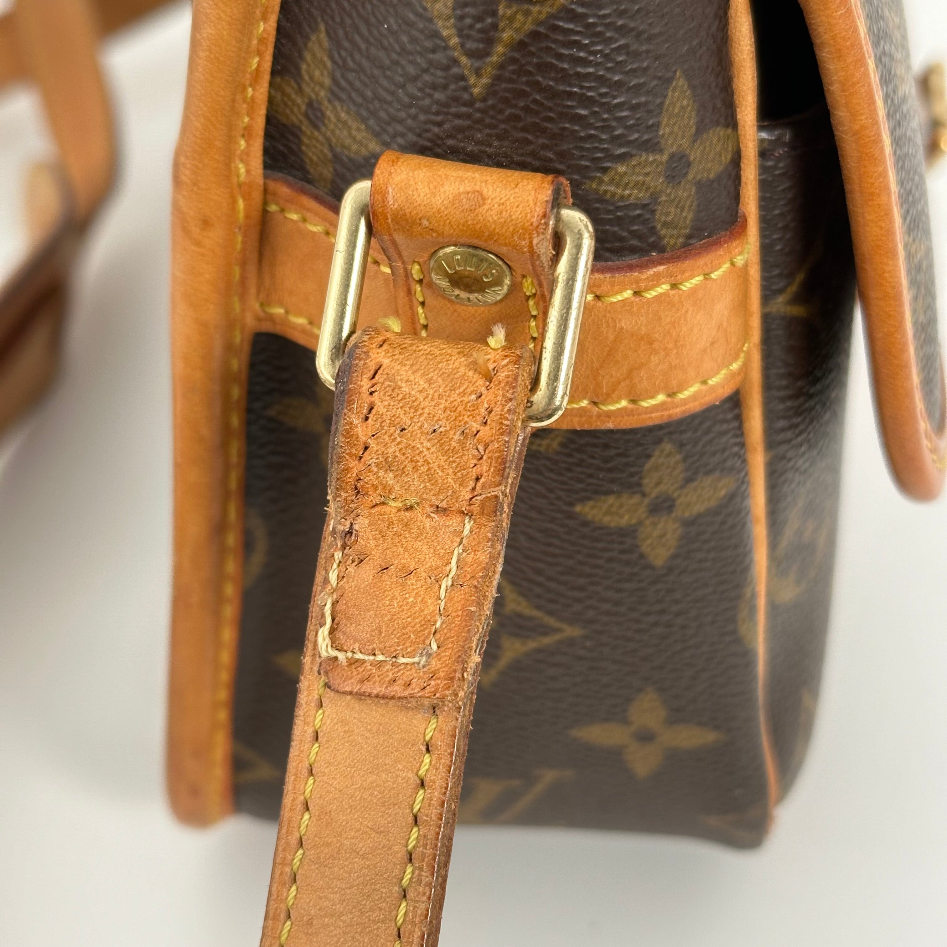 Monogram Sologne