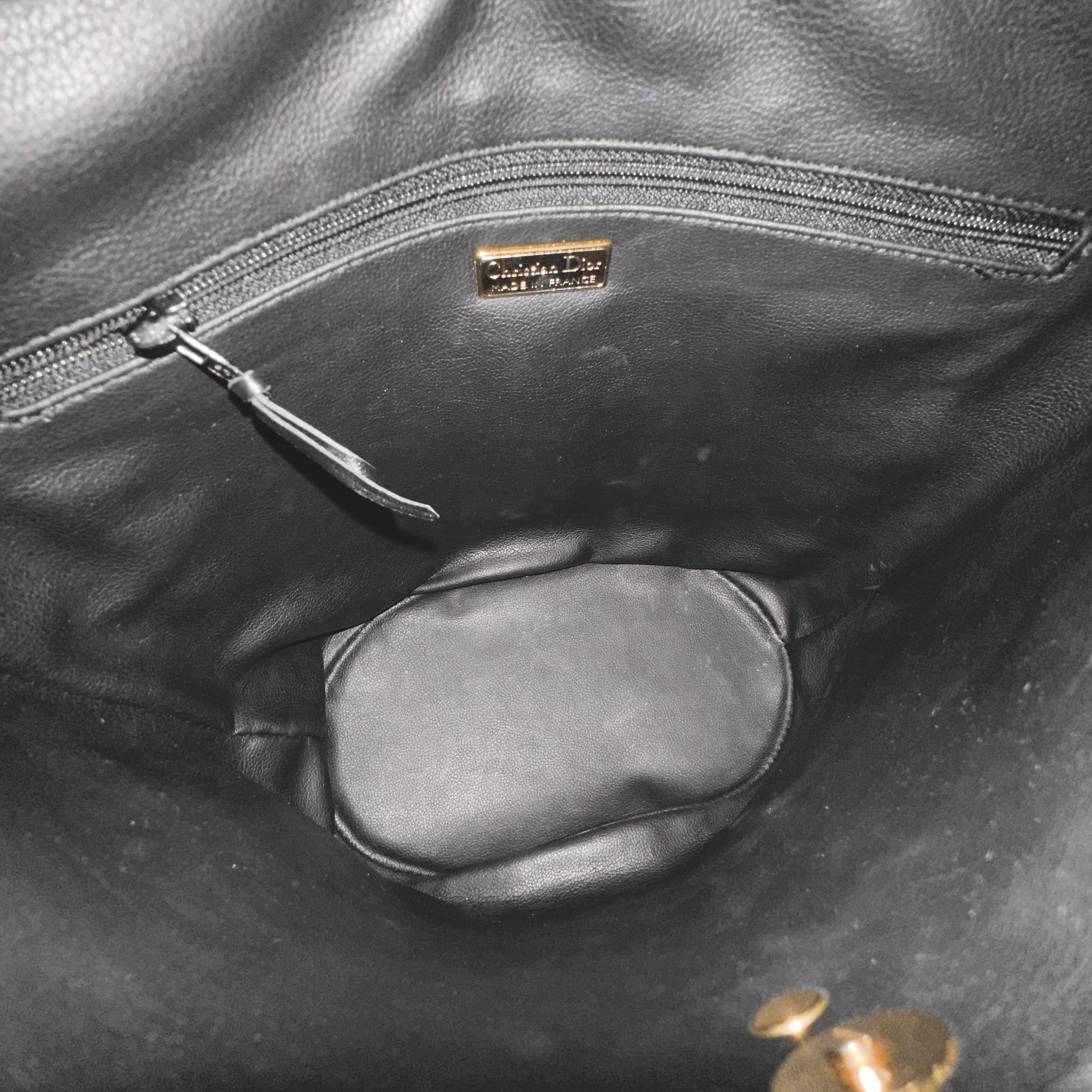 Vintage Bucket Bag