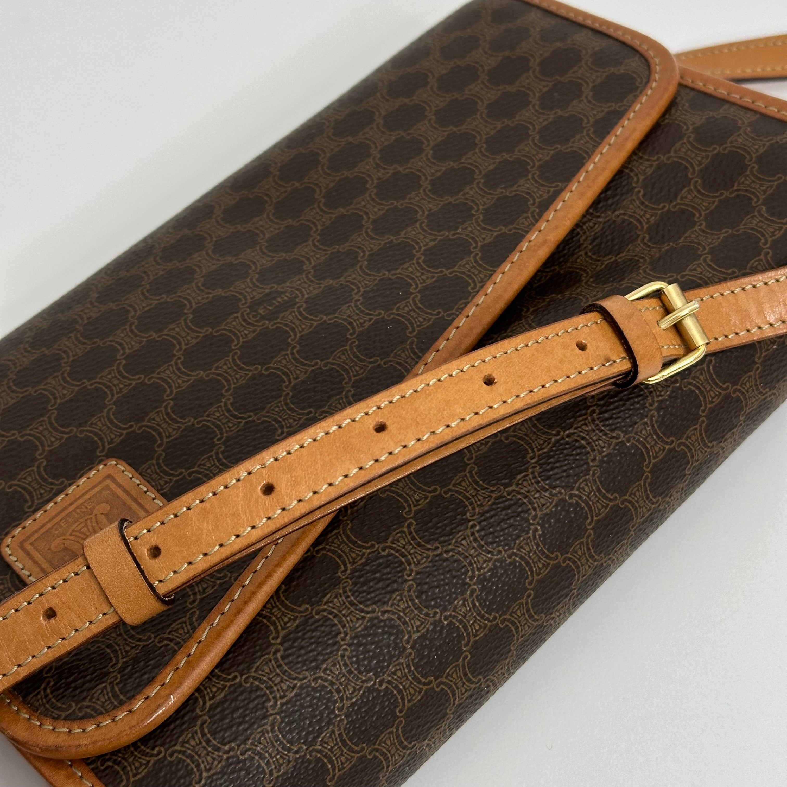 Macadam Envelope Crossbody