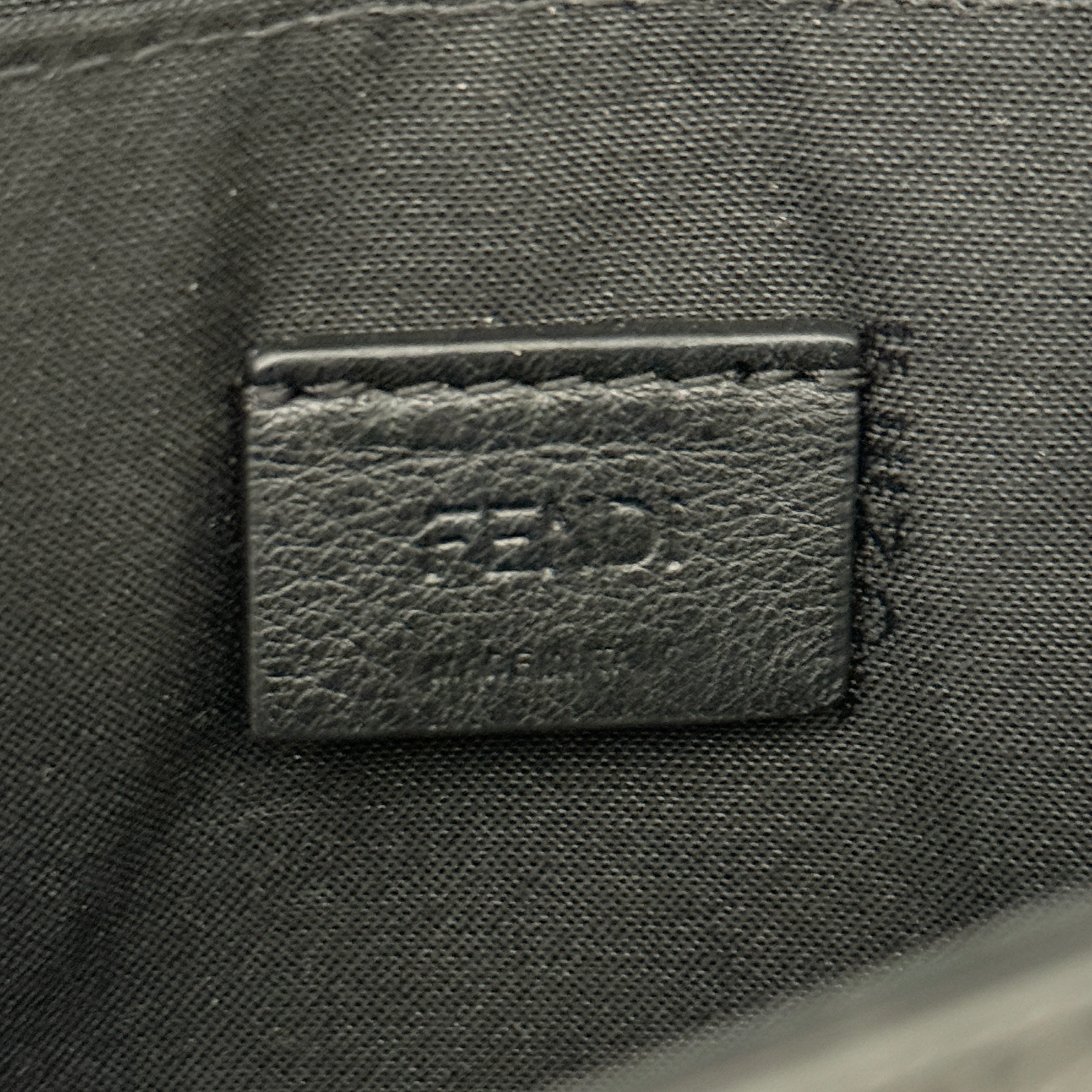Continental Envelope Wallet on Chain
