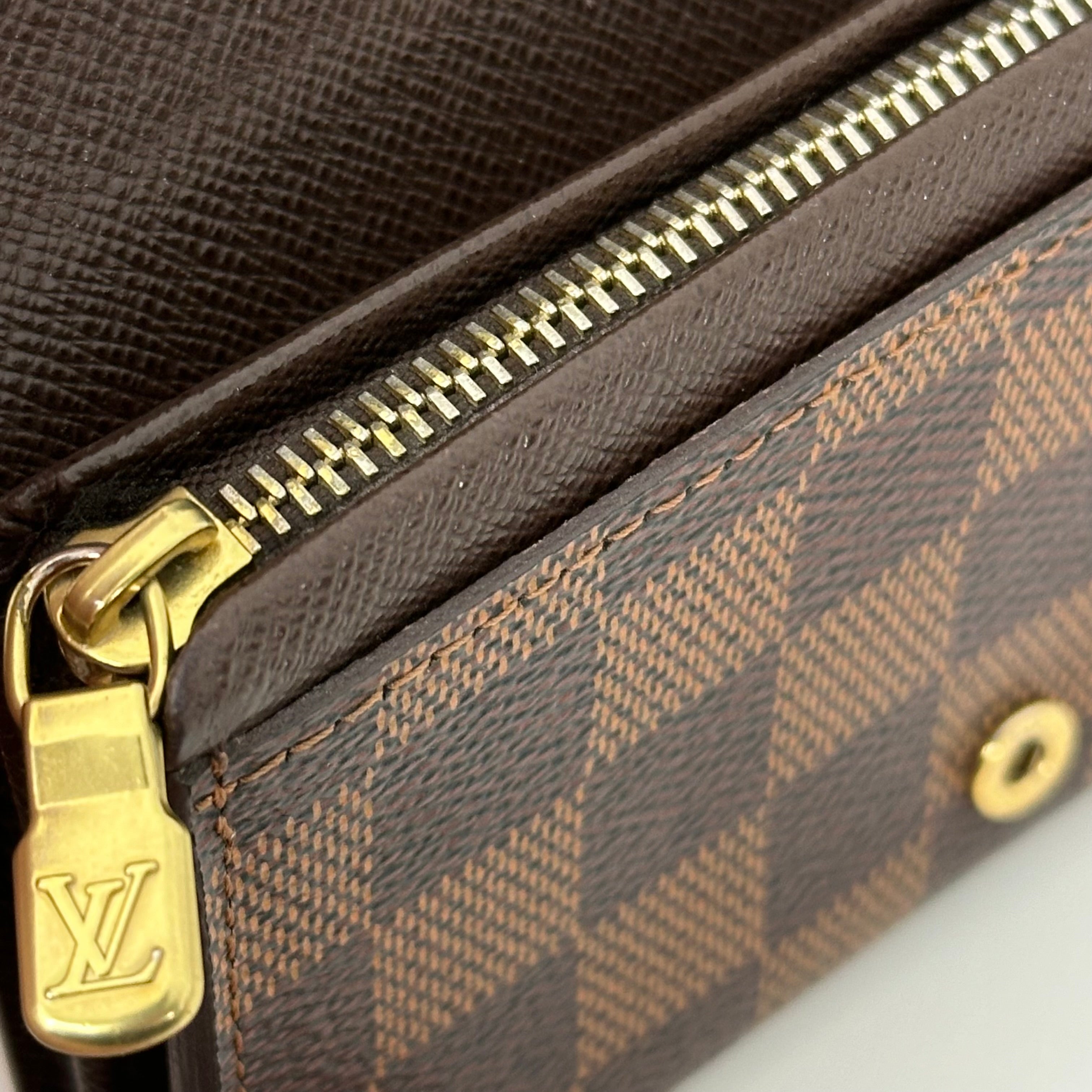 Damier Ebene Compact Wallet
