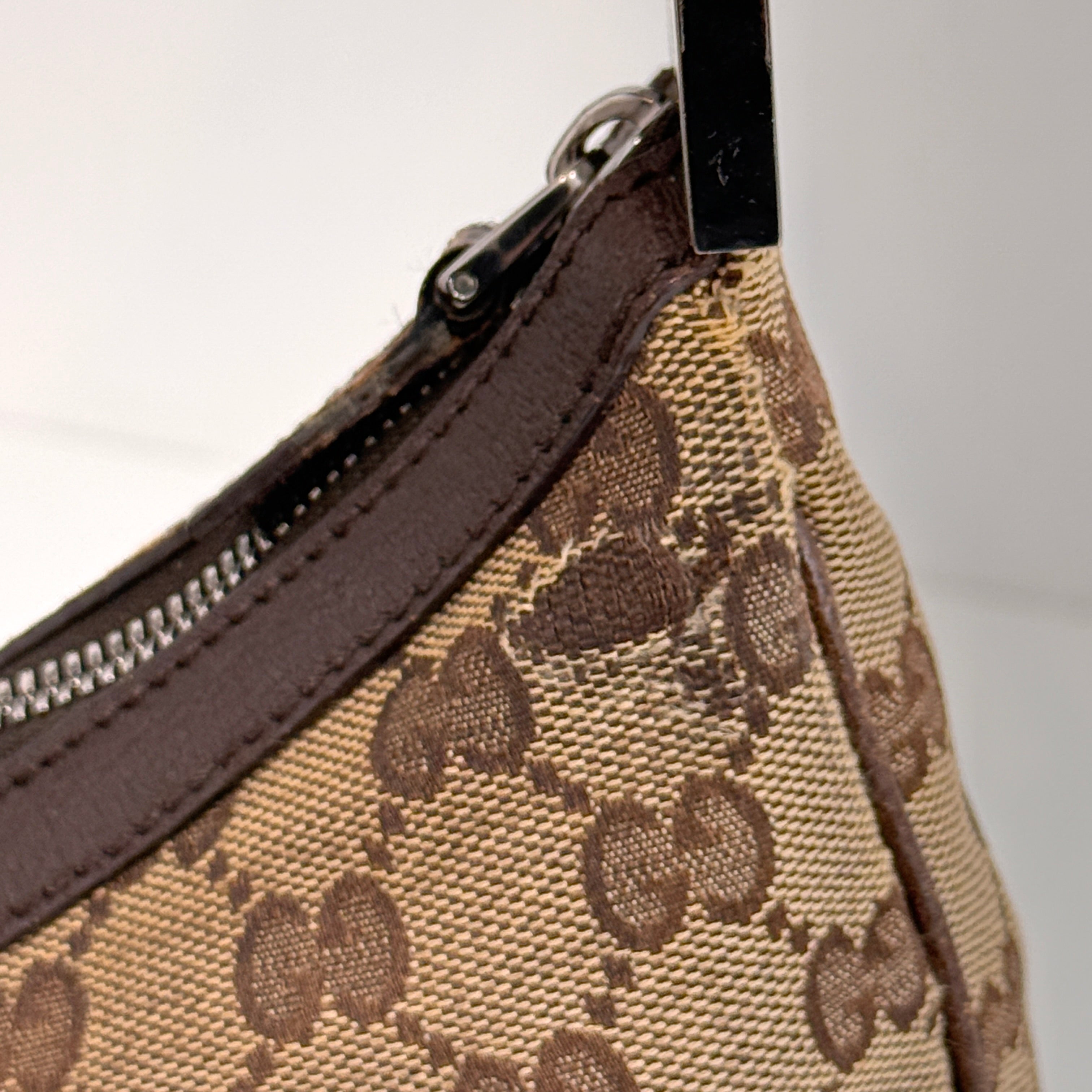 Brown GG Messenger Bag