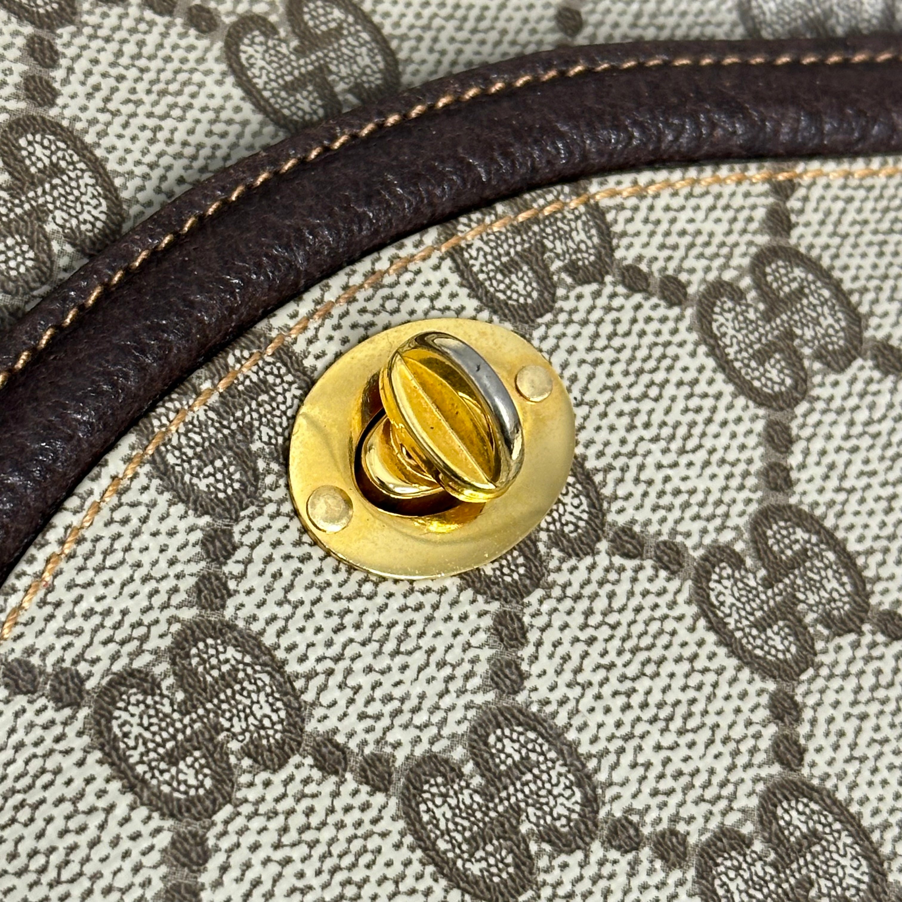 Vintage Sherry Shoulder Bag