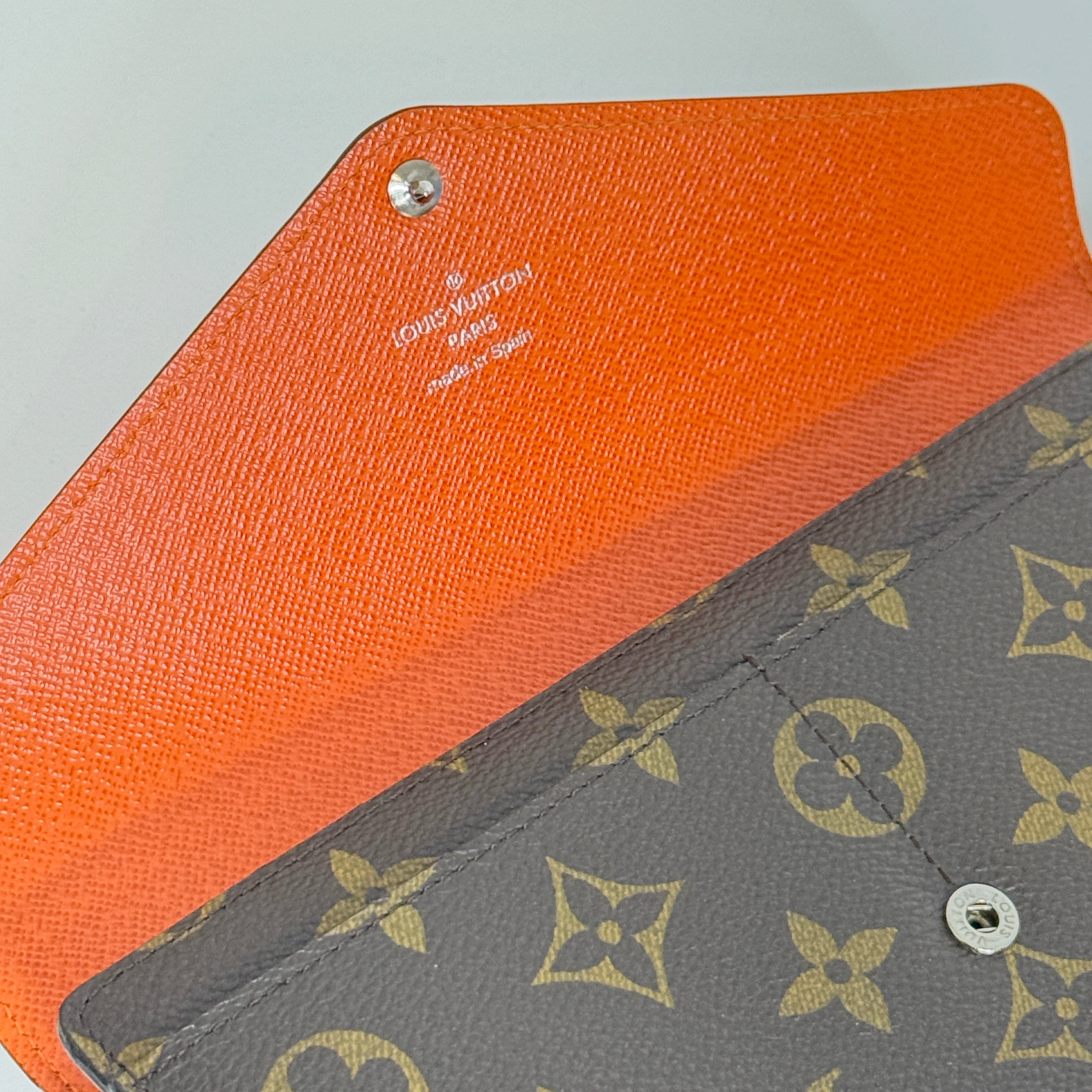 Marie-Lou Wallet