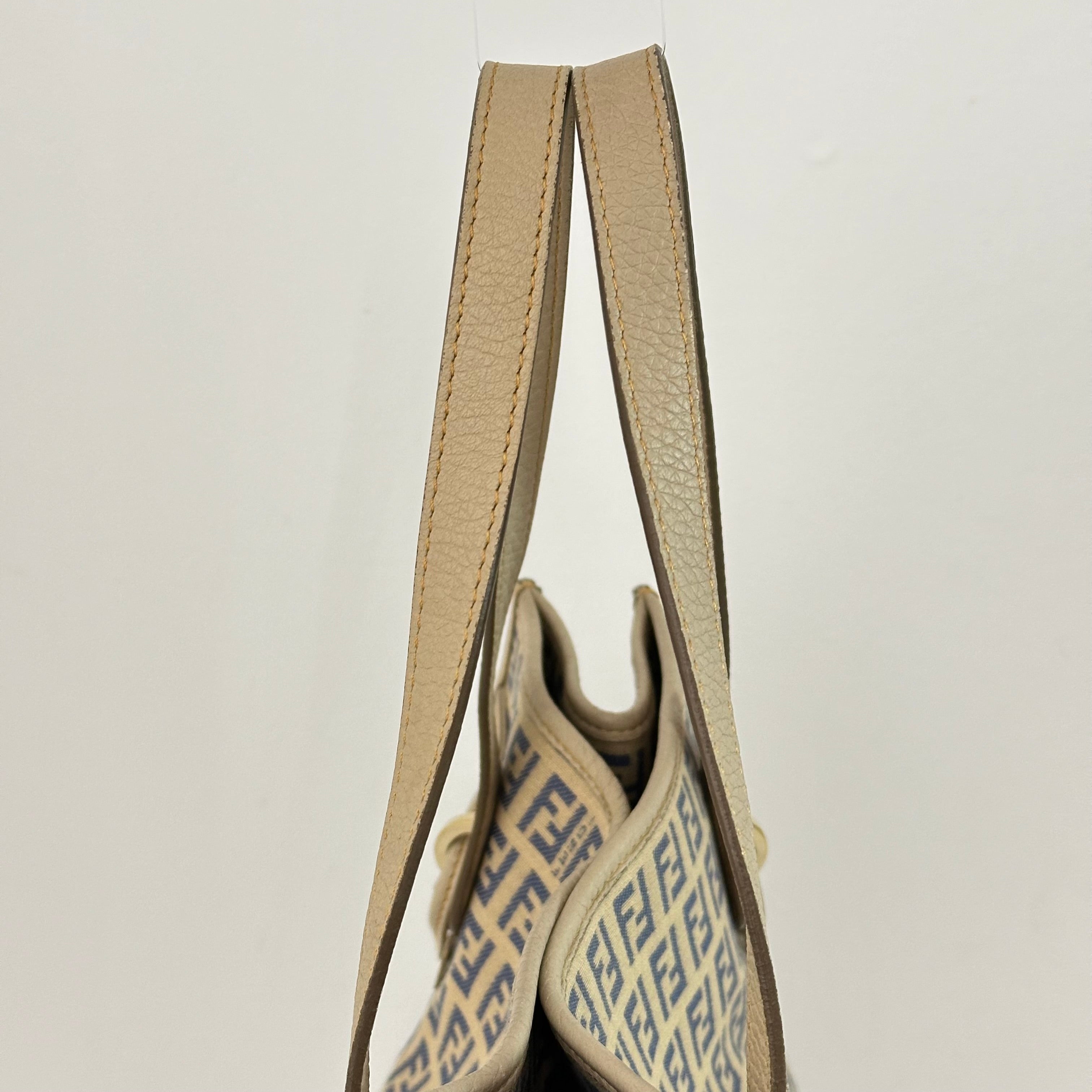 Zucca Tote Bag