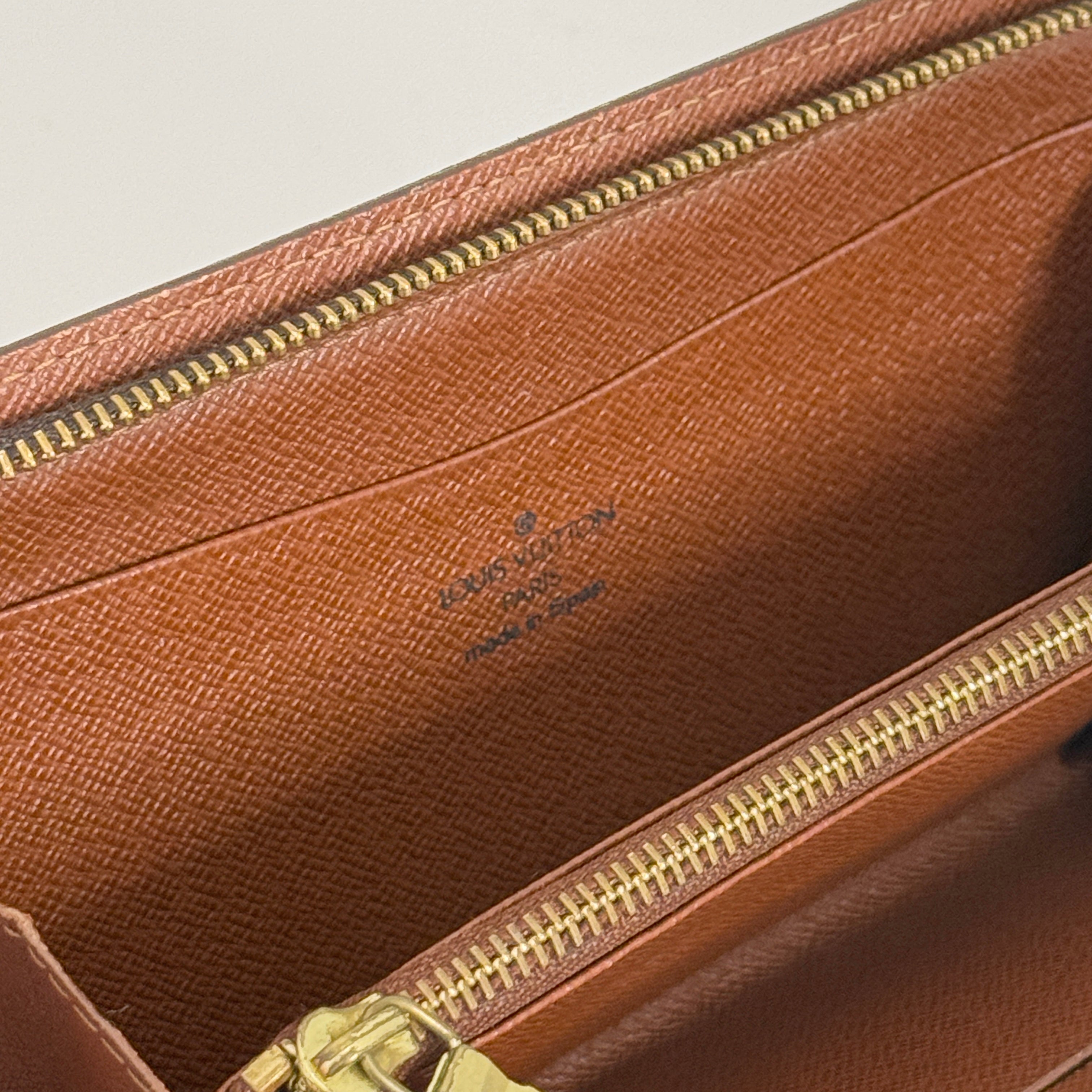 Zippy Wallet