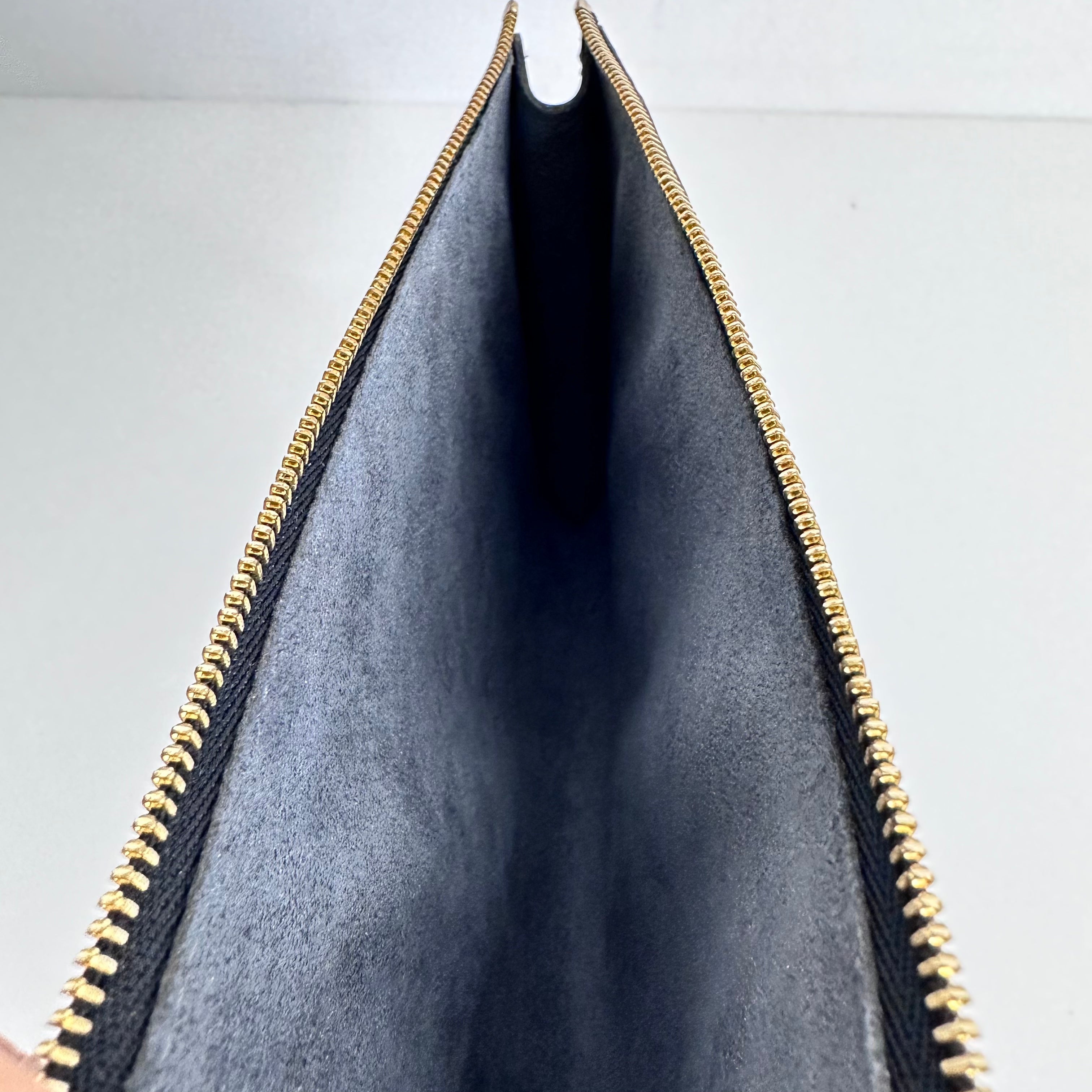 Black Epi Pochette Accessorie