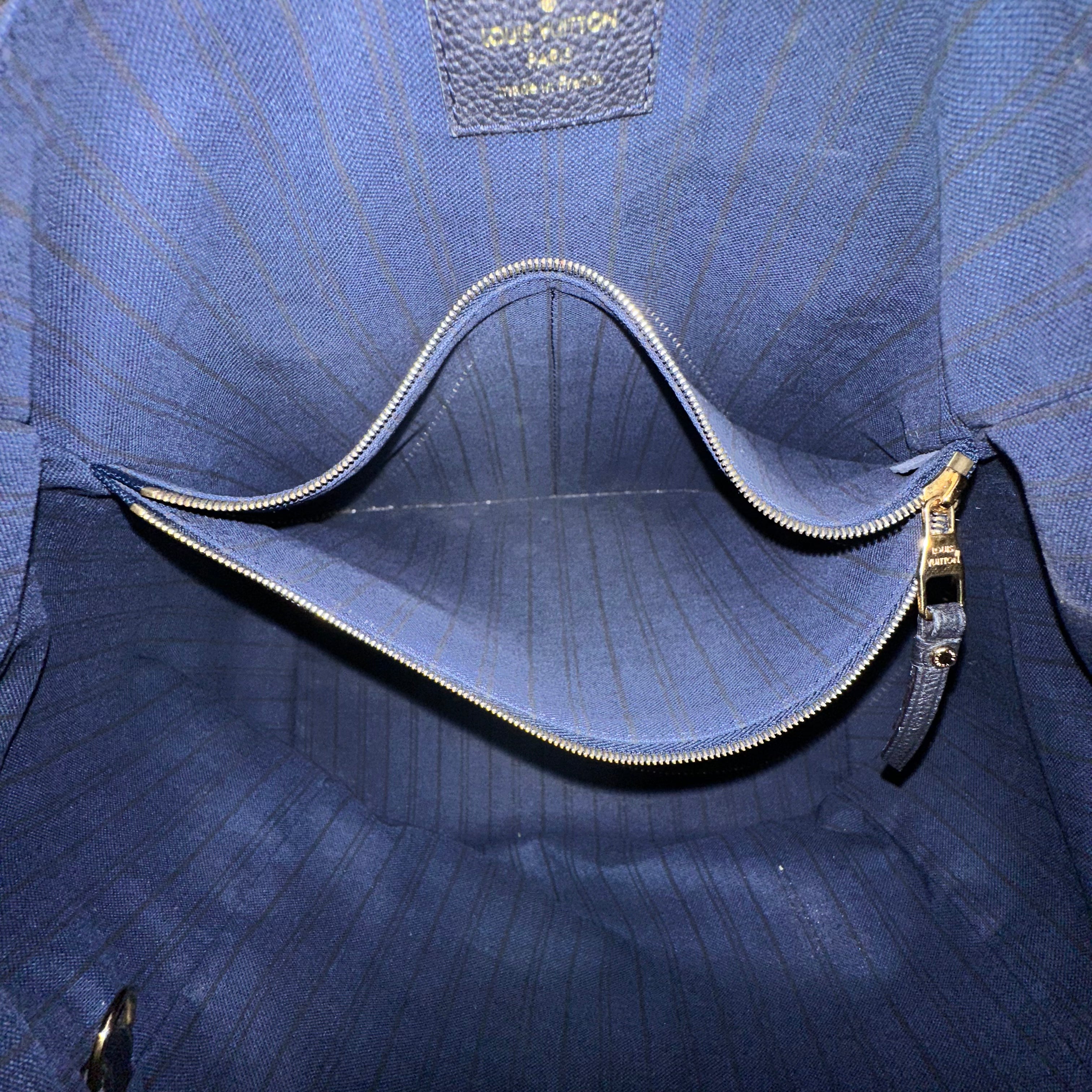 Navy Lumineuse PM