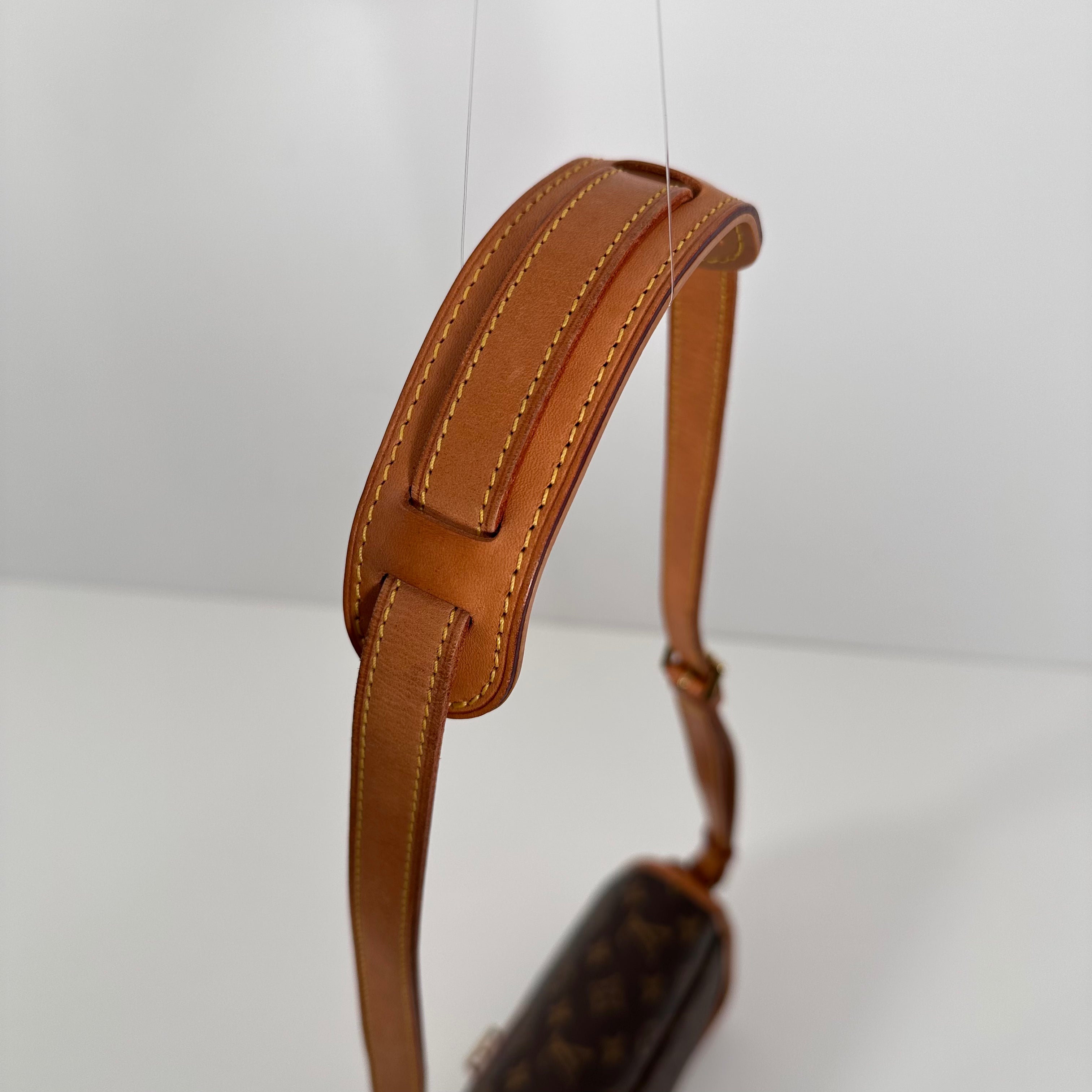 Monogram Sologne