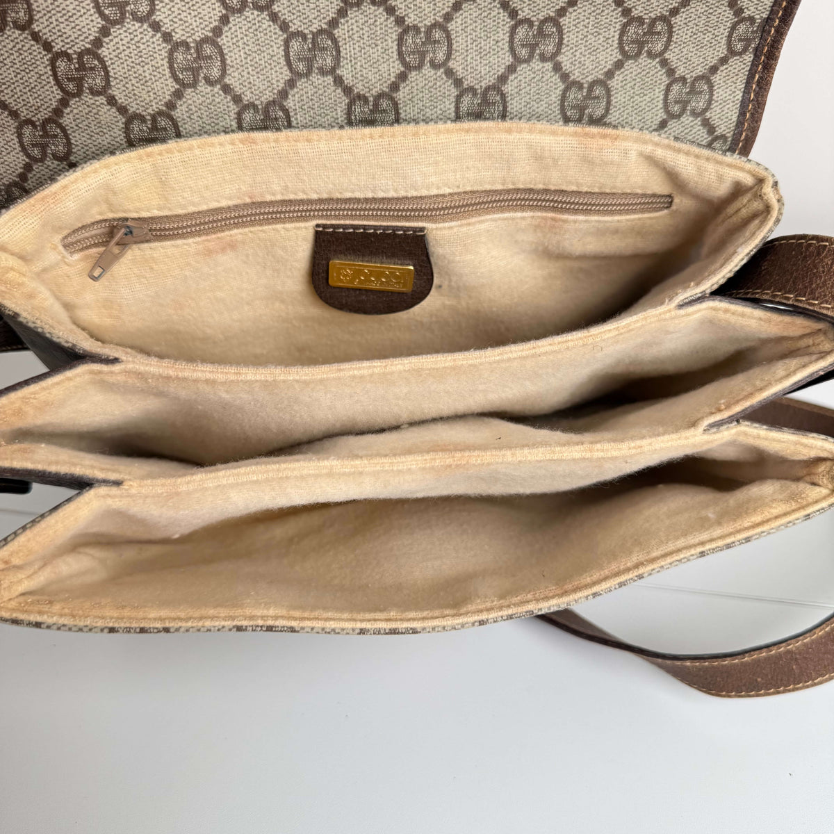 Vintage GG Shoulder Bag