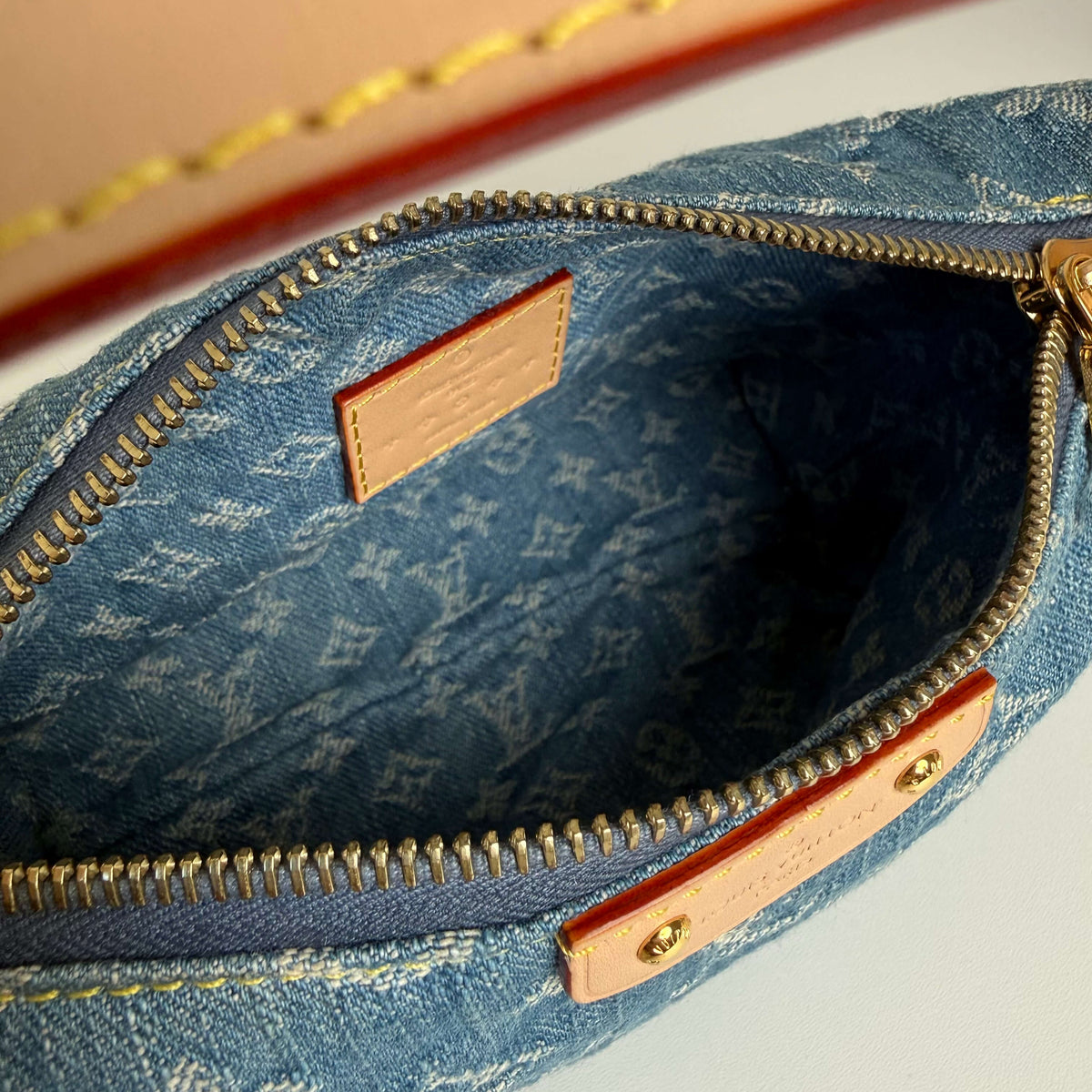 Denim Hills Pochette