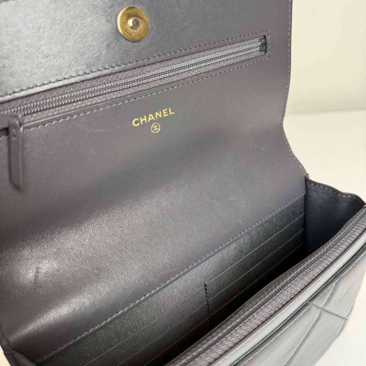 Chanel 19 WOC