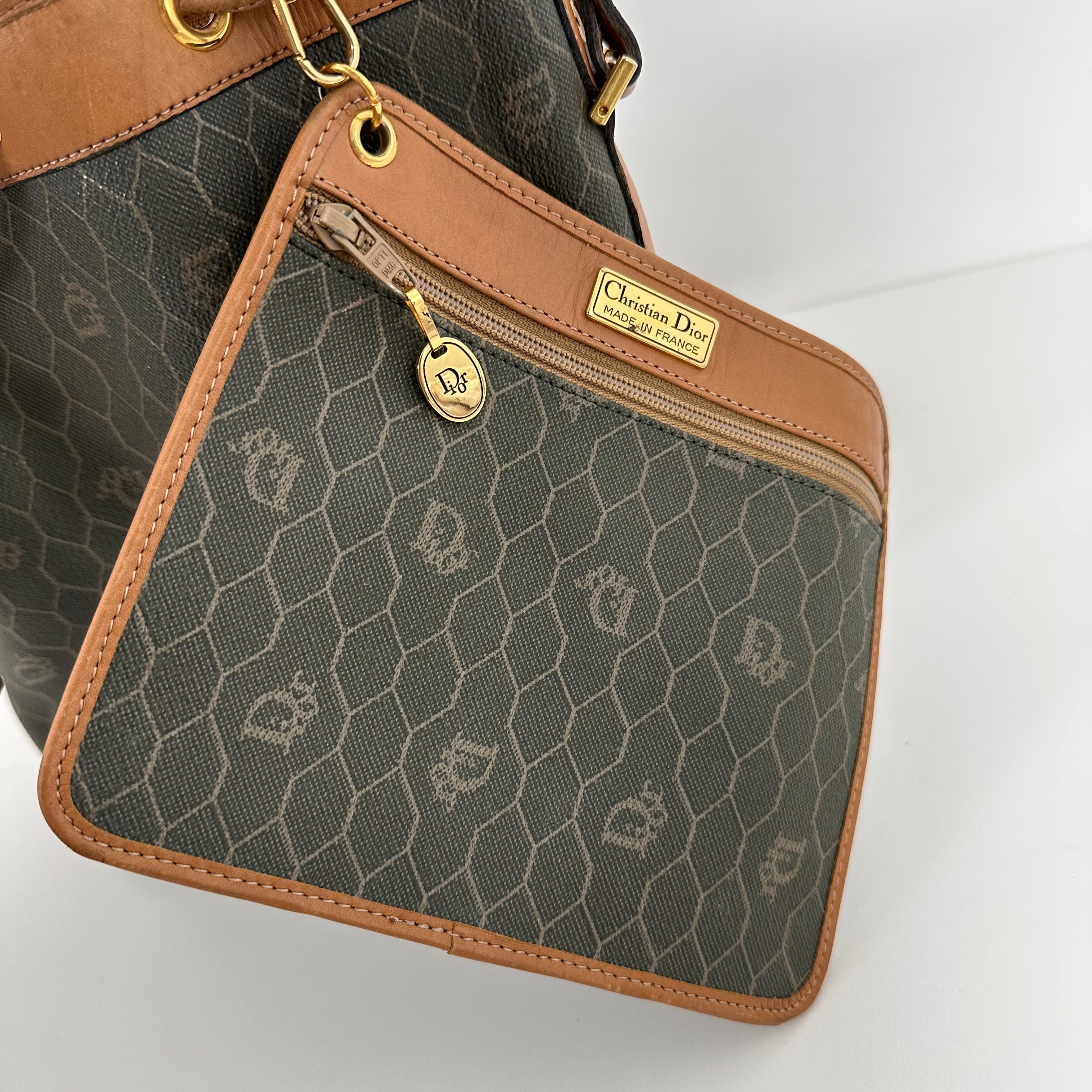 Honeycomb Bucket Bag