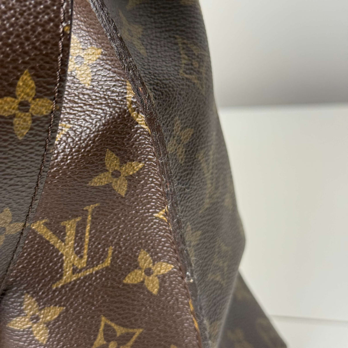 Metis Hobo Bag