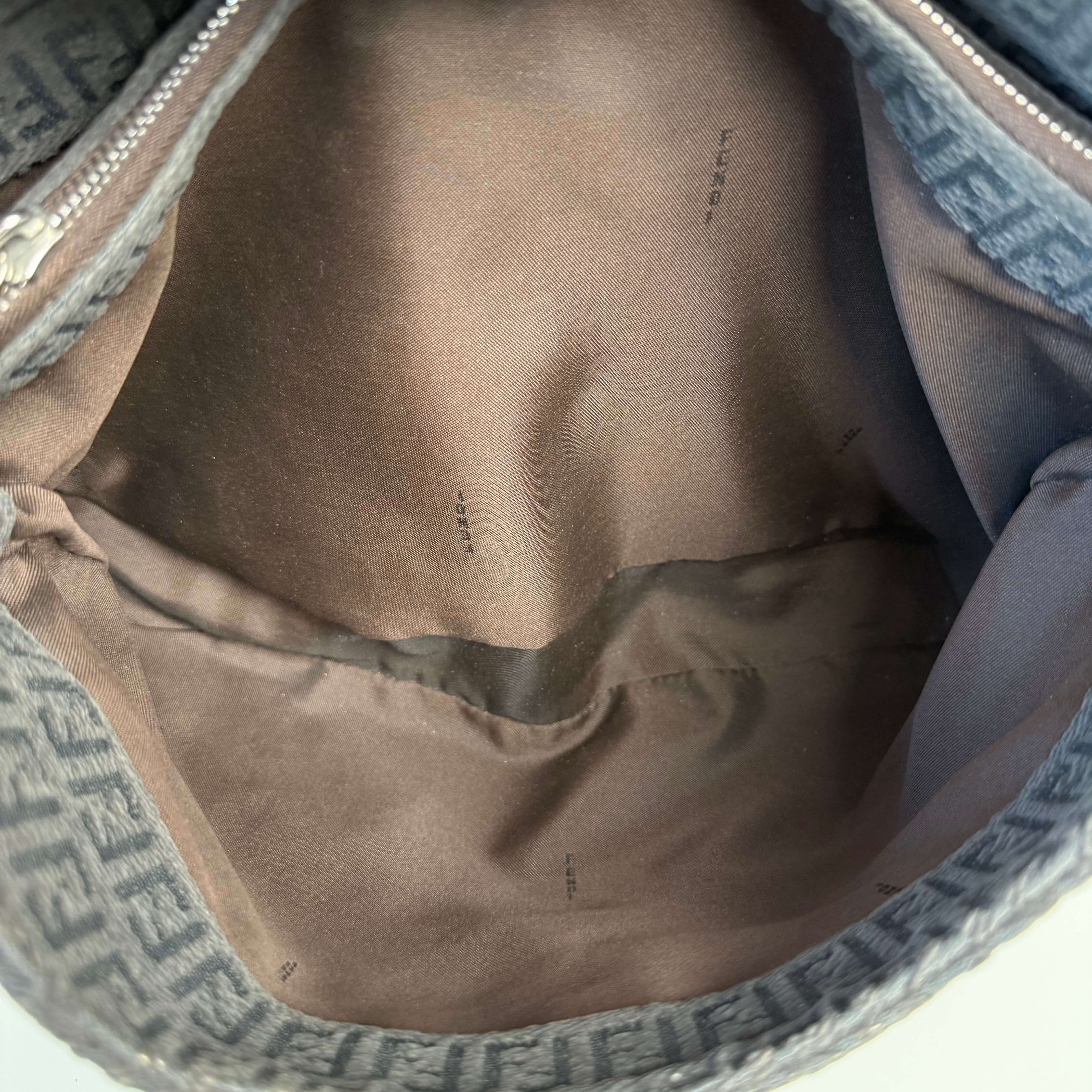 Fendi Hobo Baguette