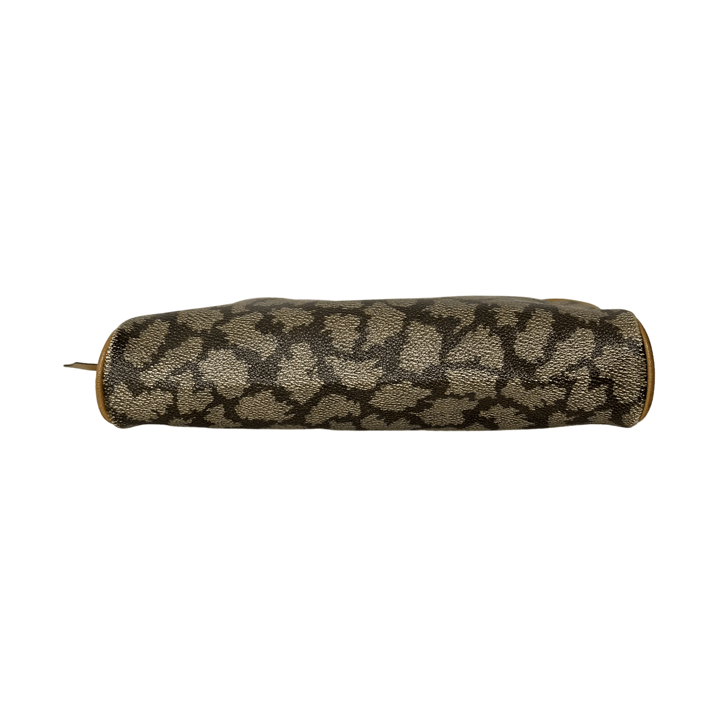 Giraffe Pouch