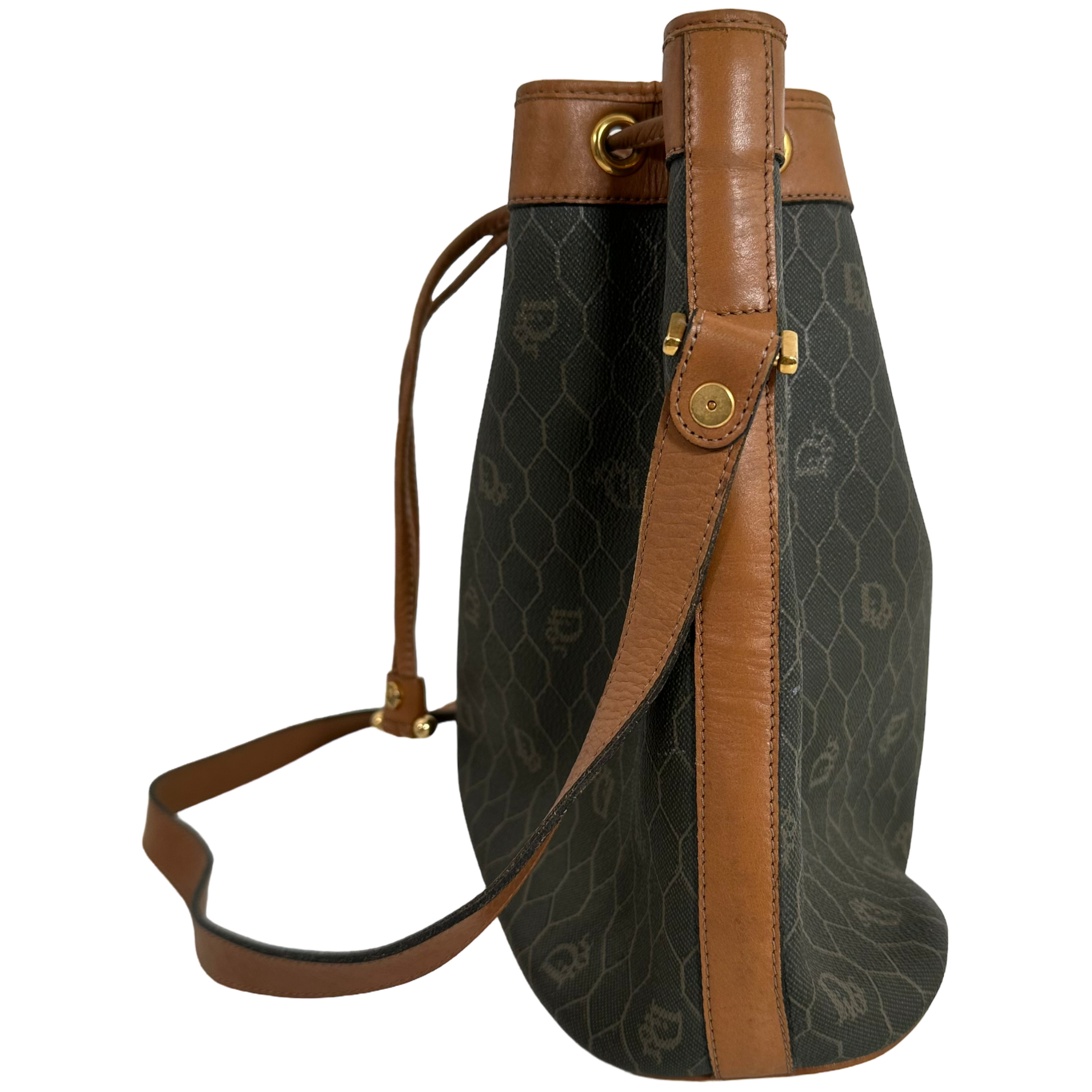Honeycomb Bucket Bag