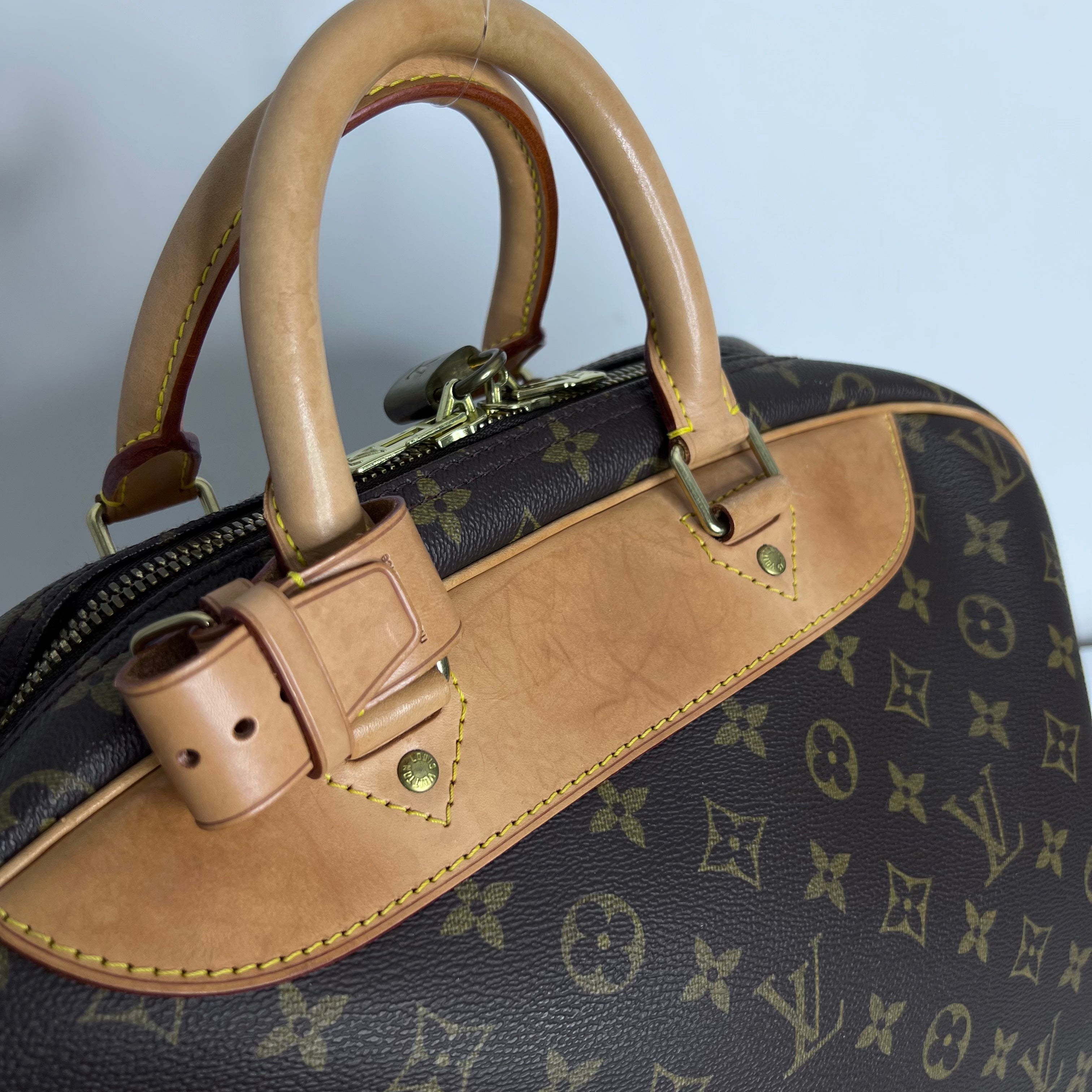 Monogram Evasion Weekender Bag