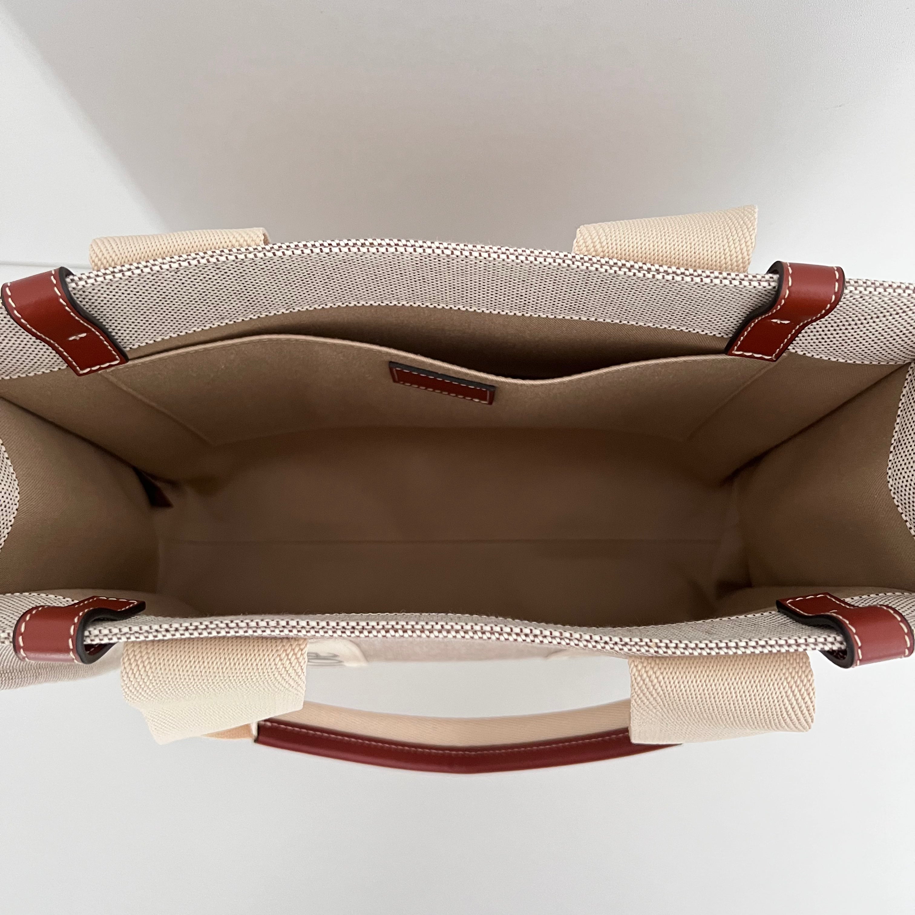 Medium Woody Tote