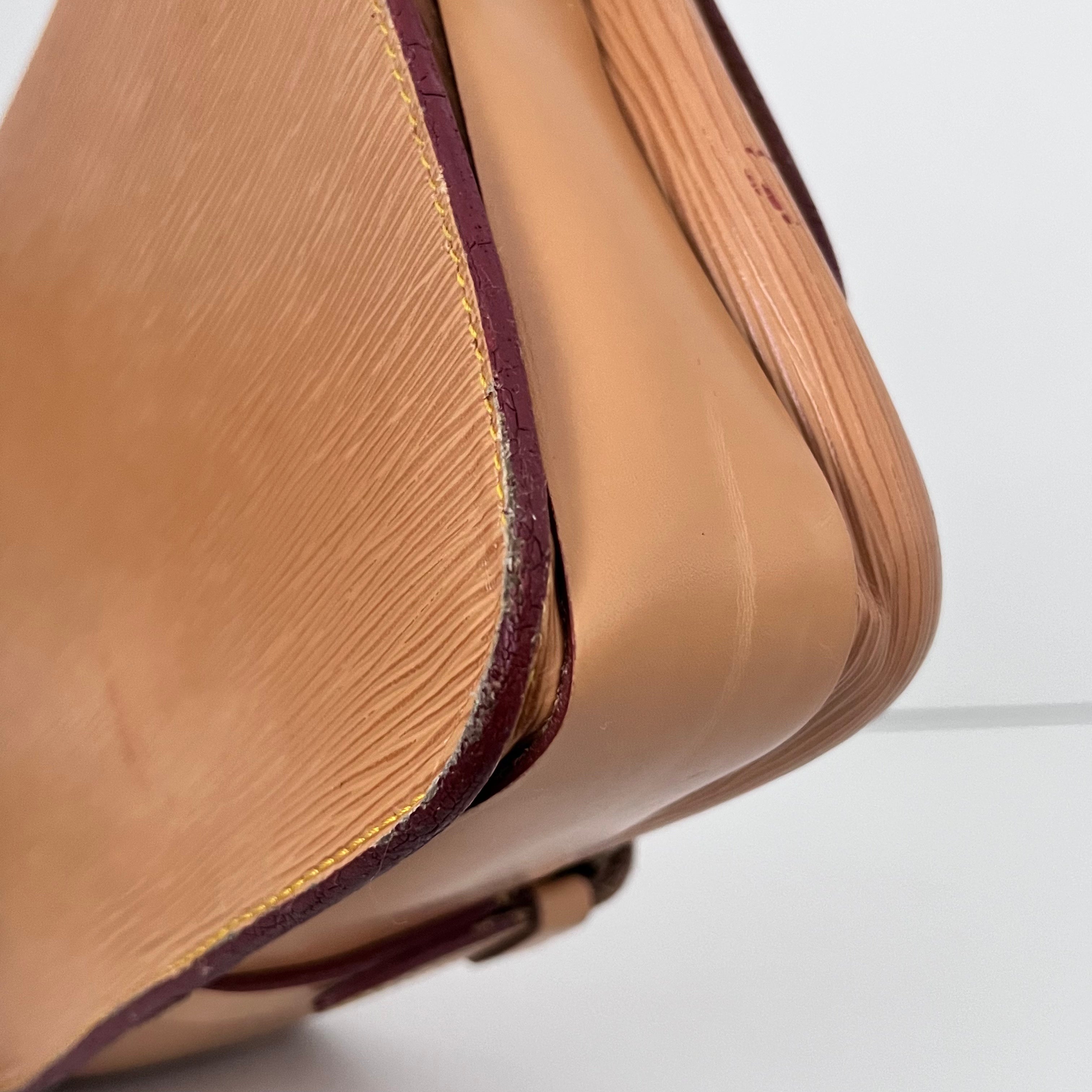 Winnipeg Beige Cartouchiere Crossbody