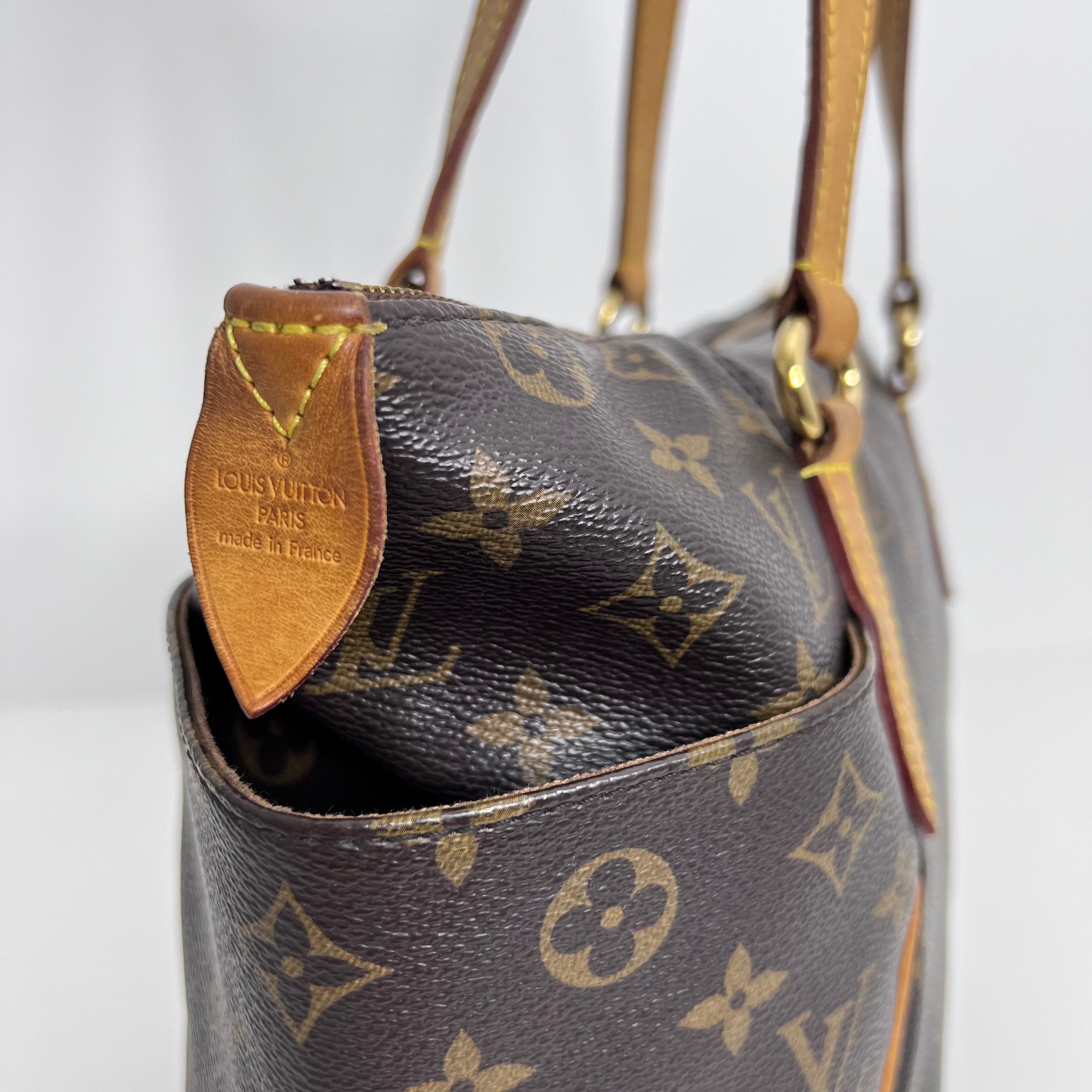 Monogram Totally PM