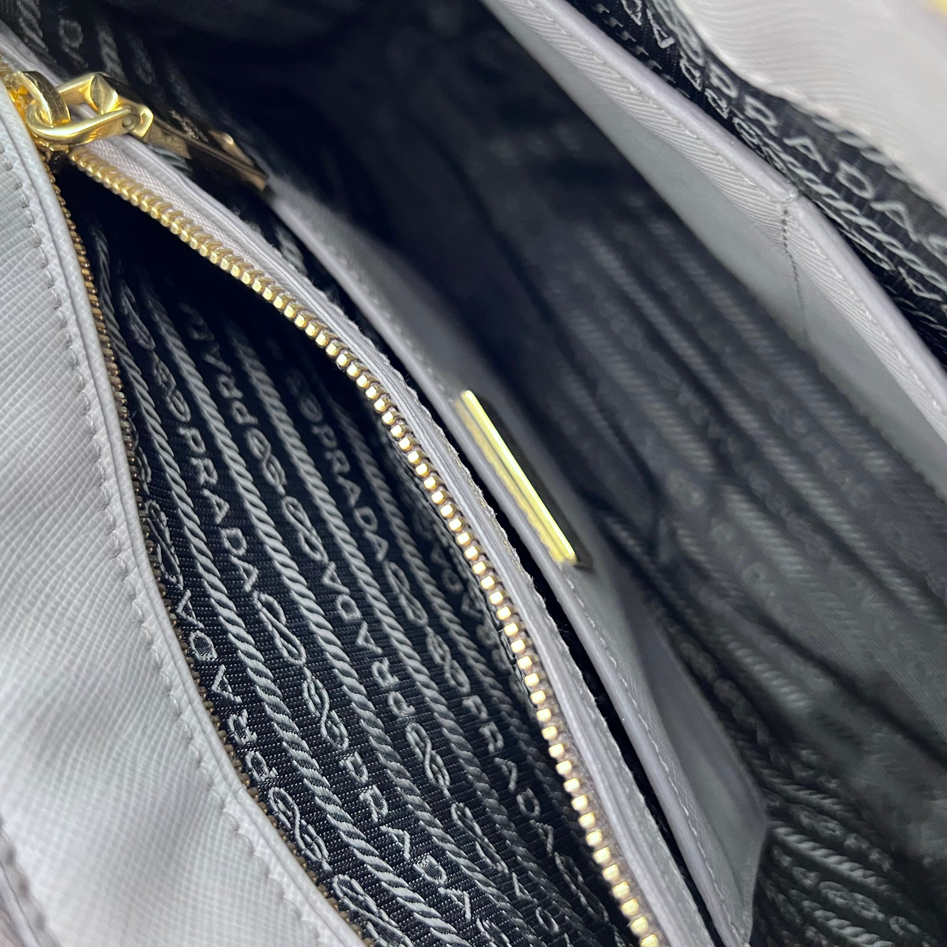 Medium Saffiano Lux Galleria Tote