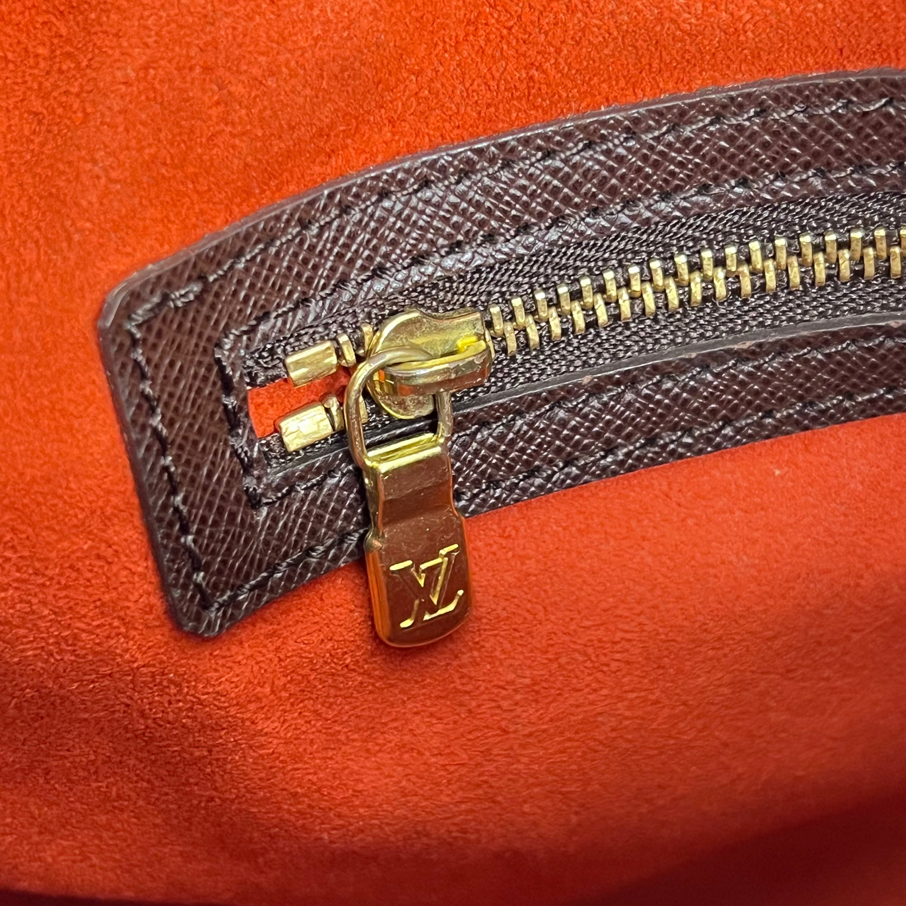 Damier Ebene Marais Bucket Bag