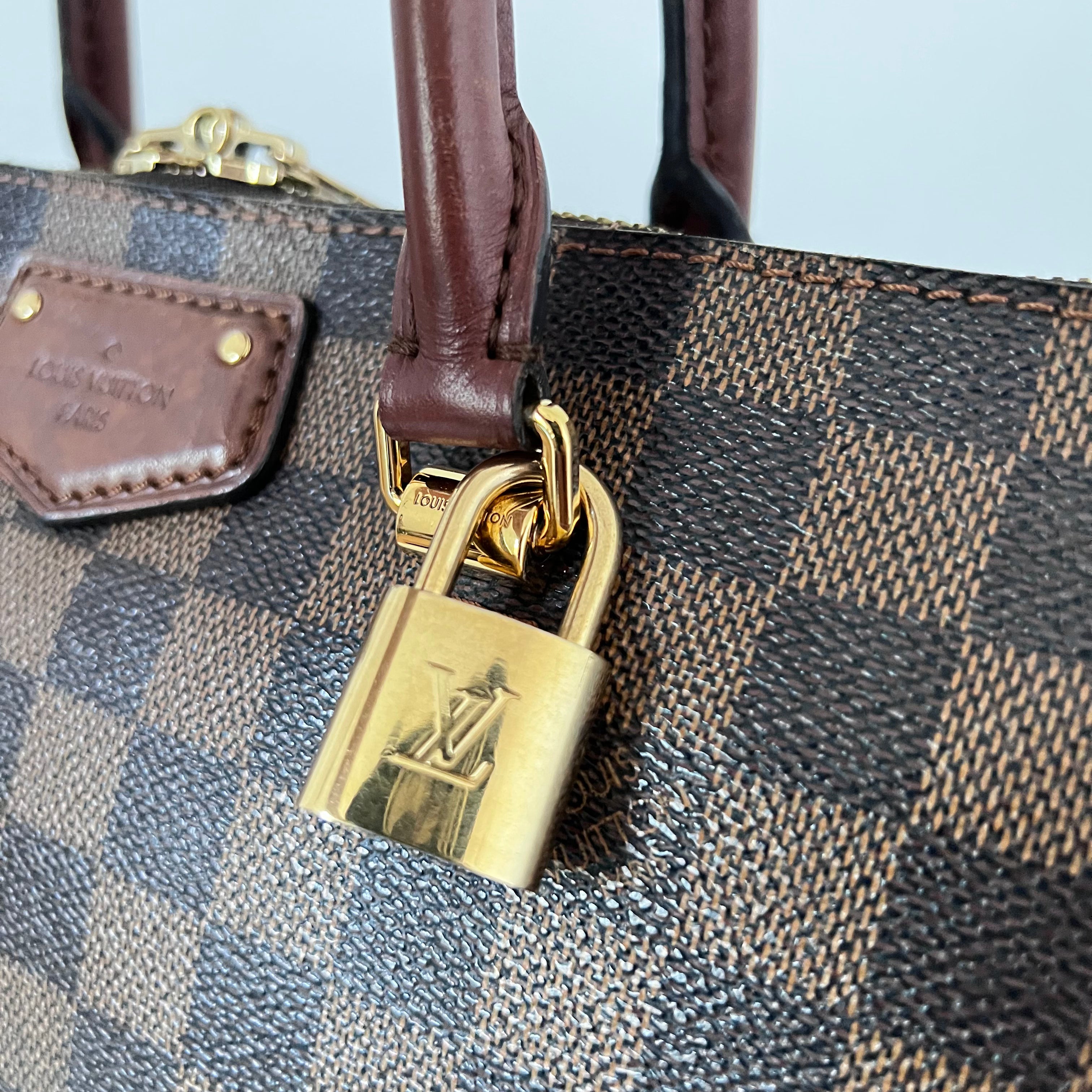 Damier Ebene Belmont