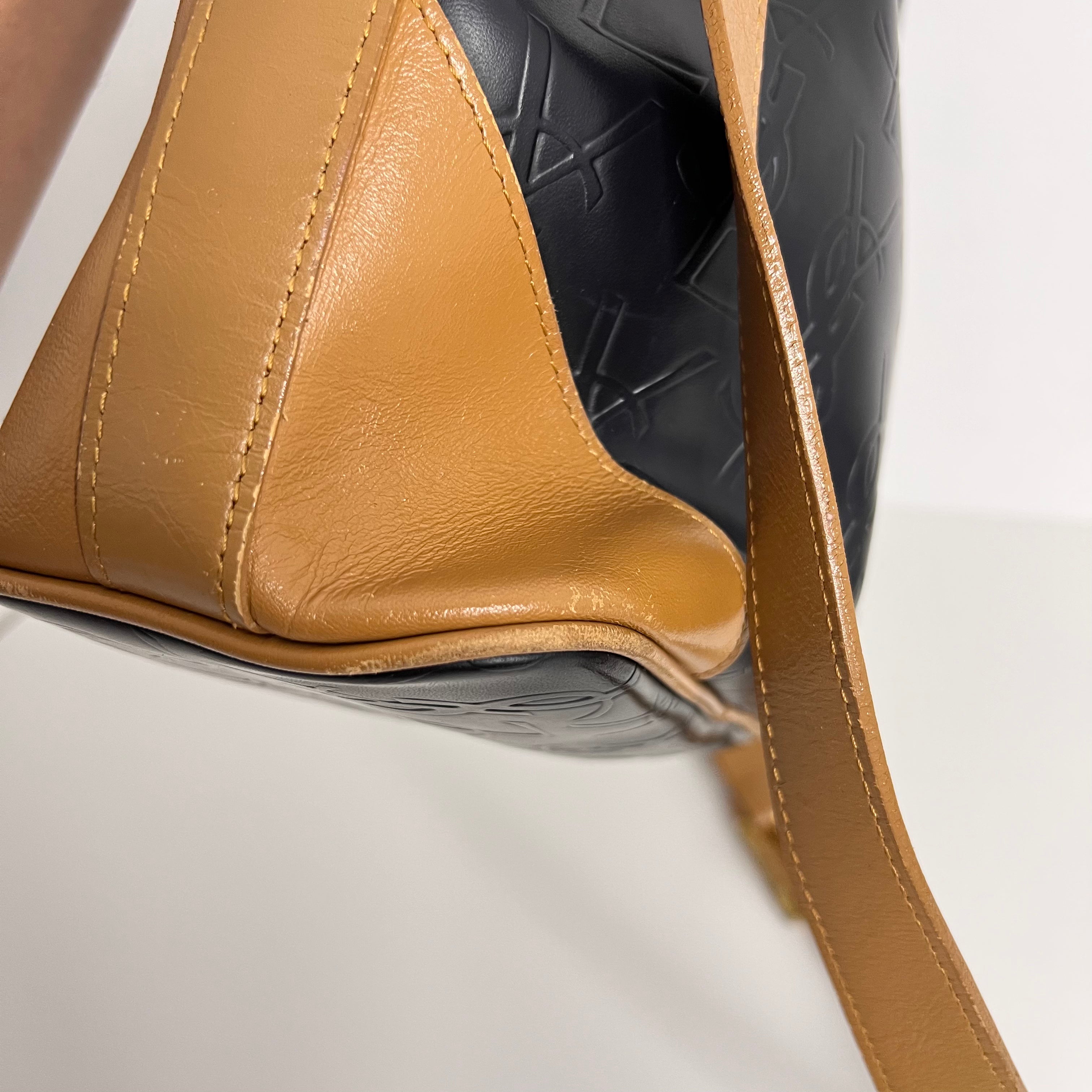 Vintage Bucket Bag