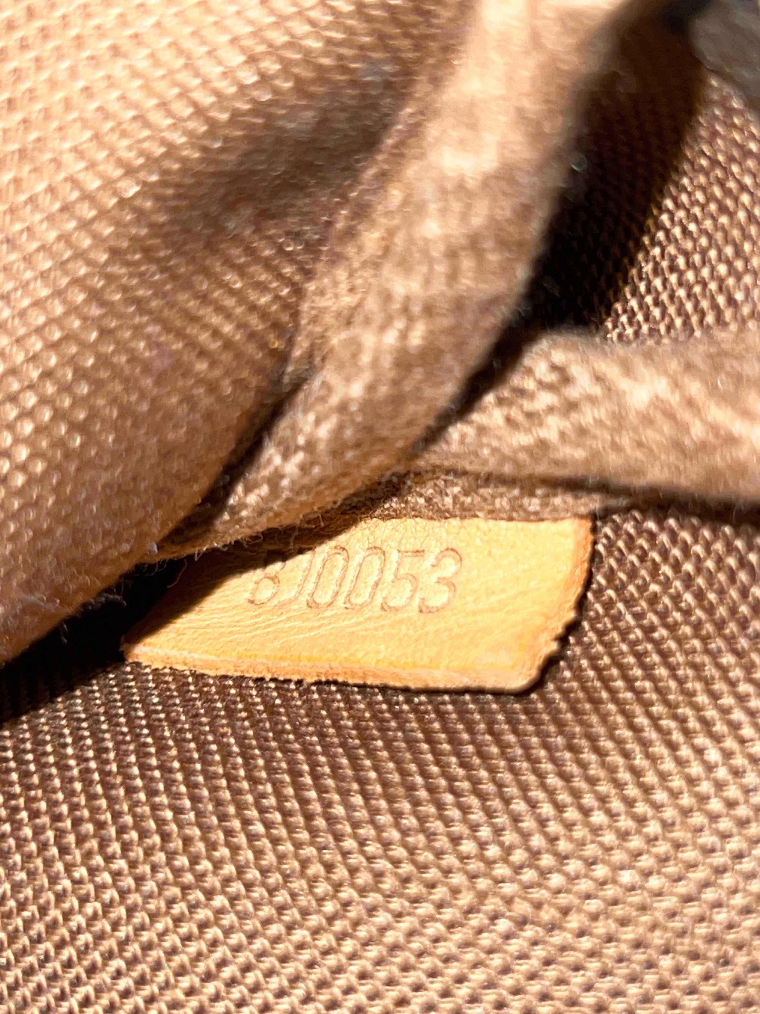 Pochette Accessories