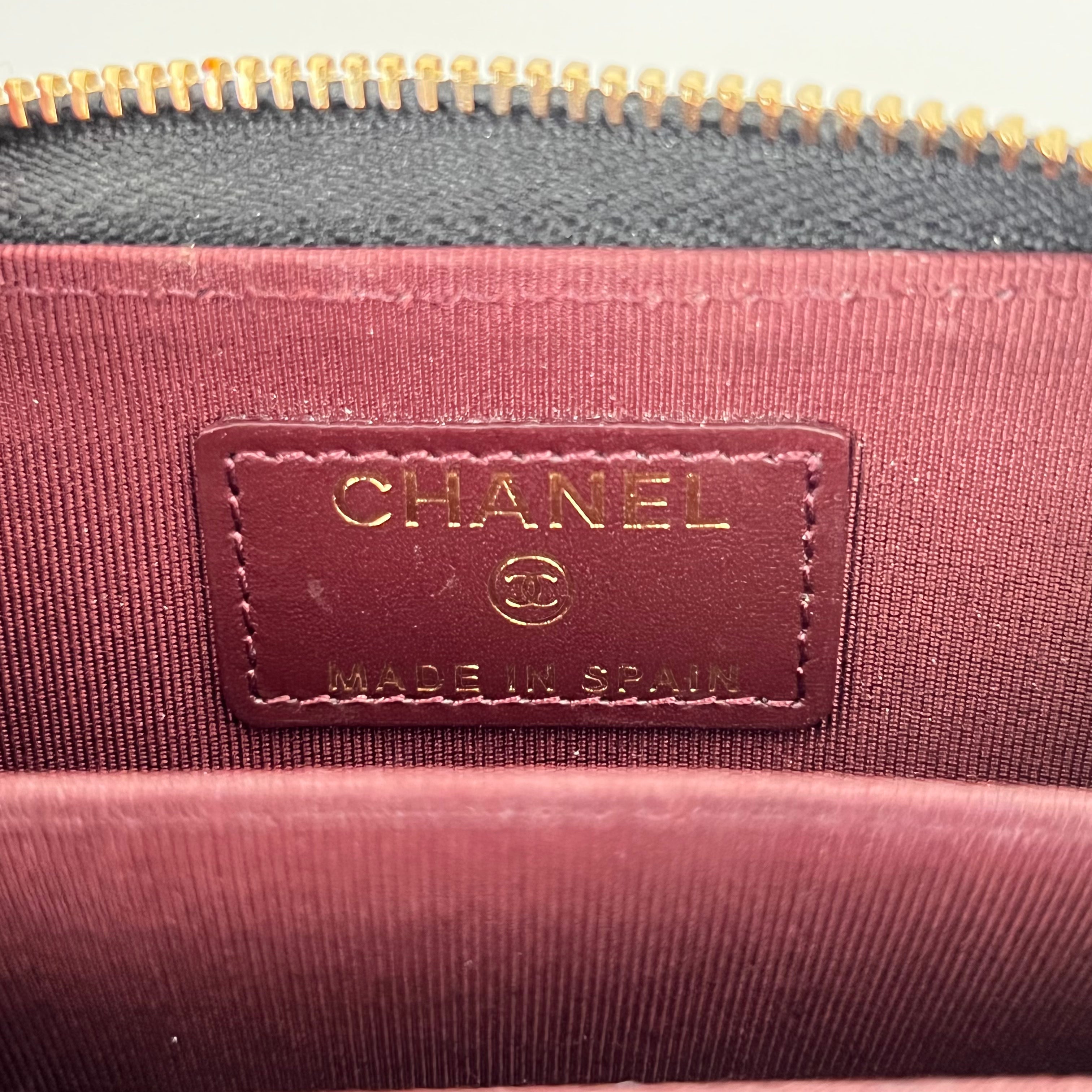 Caviar Leather Card & Coin Zipper Wallet