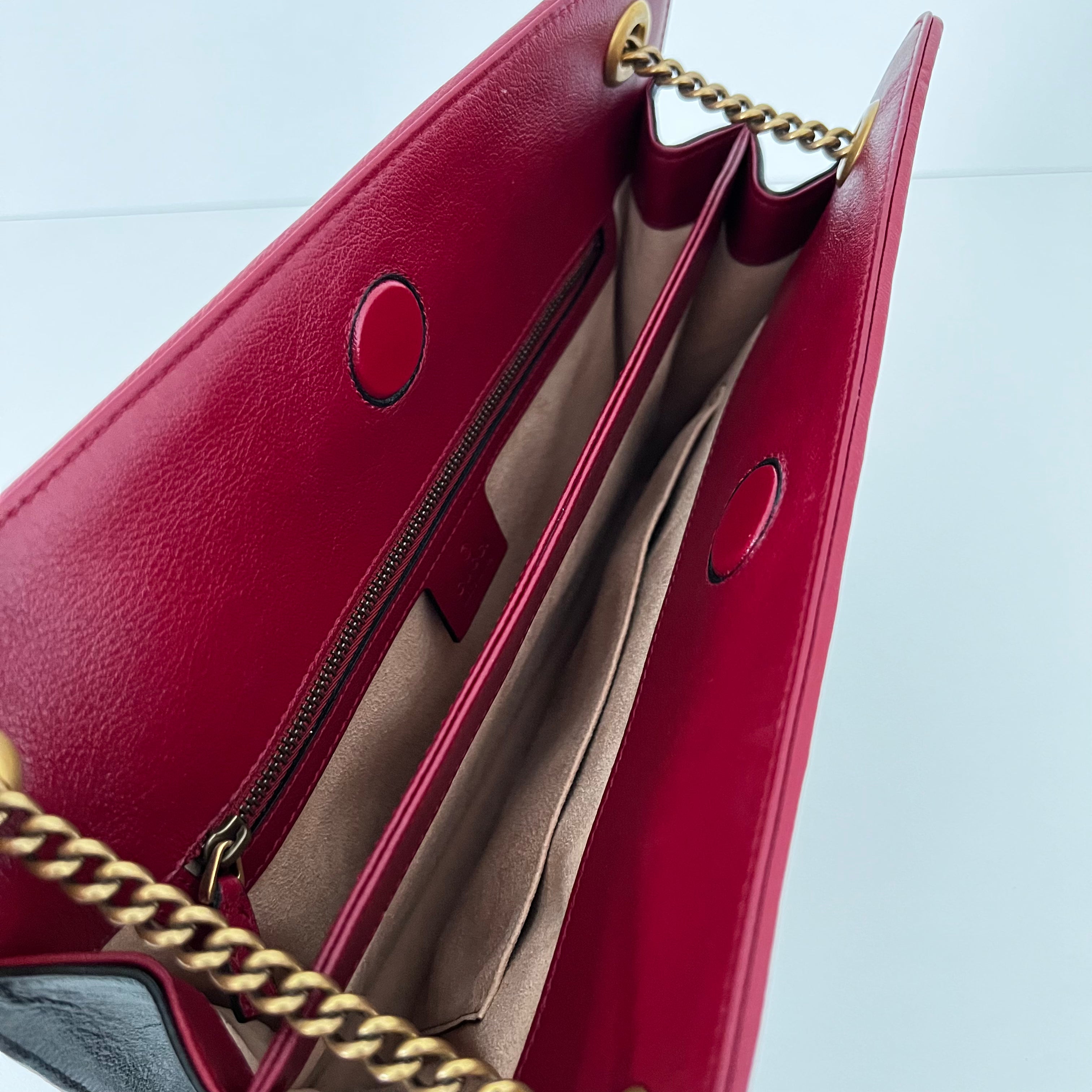 GG Marmont Accordion Shoulder Bag