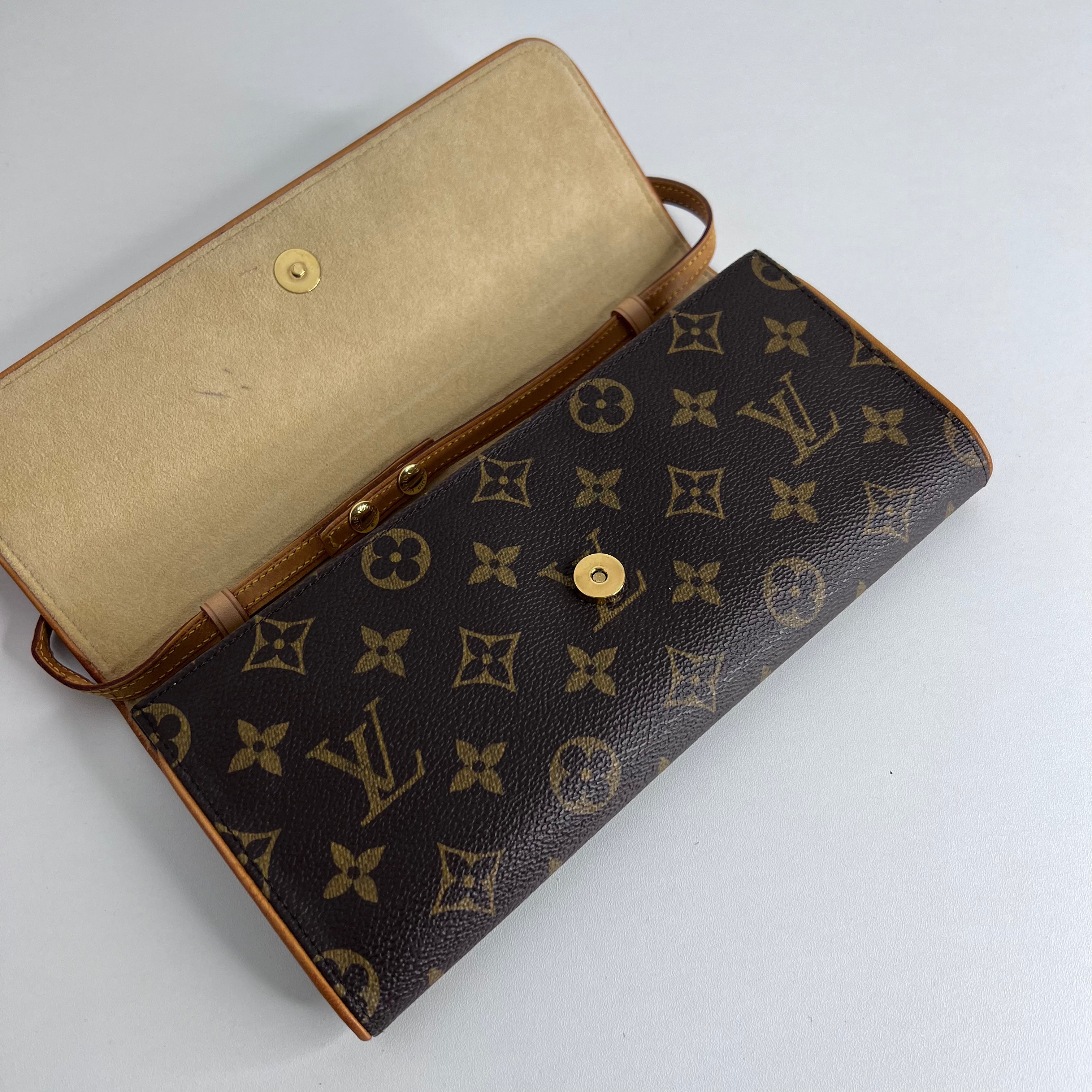 Monogram Pochette Twin GM