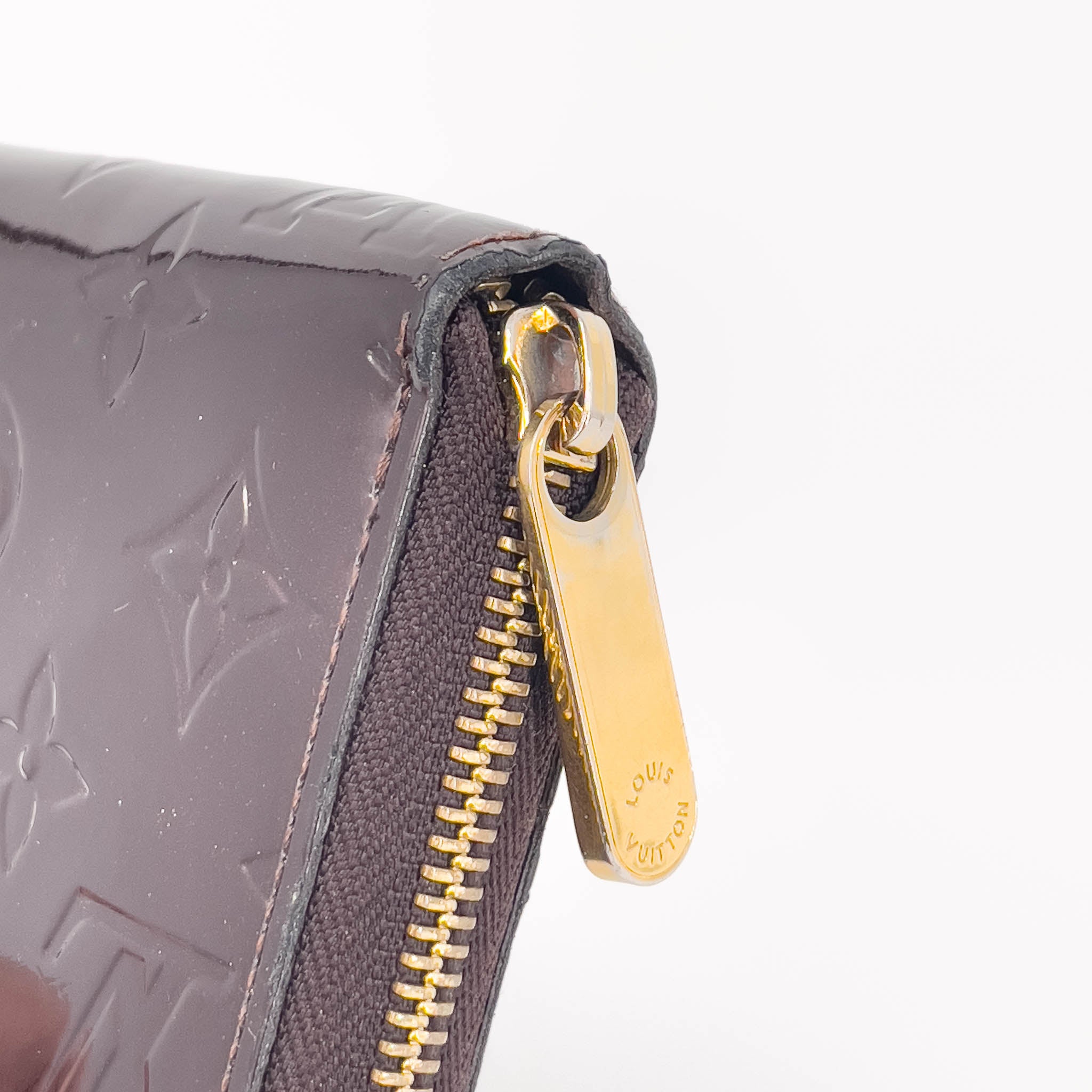 Vernis Patent Calf Leather Zippy Wallet