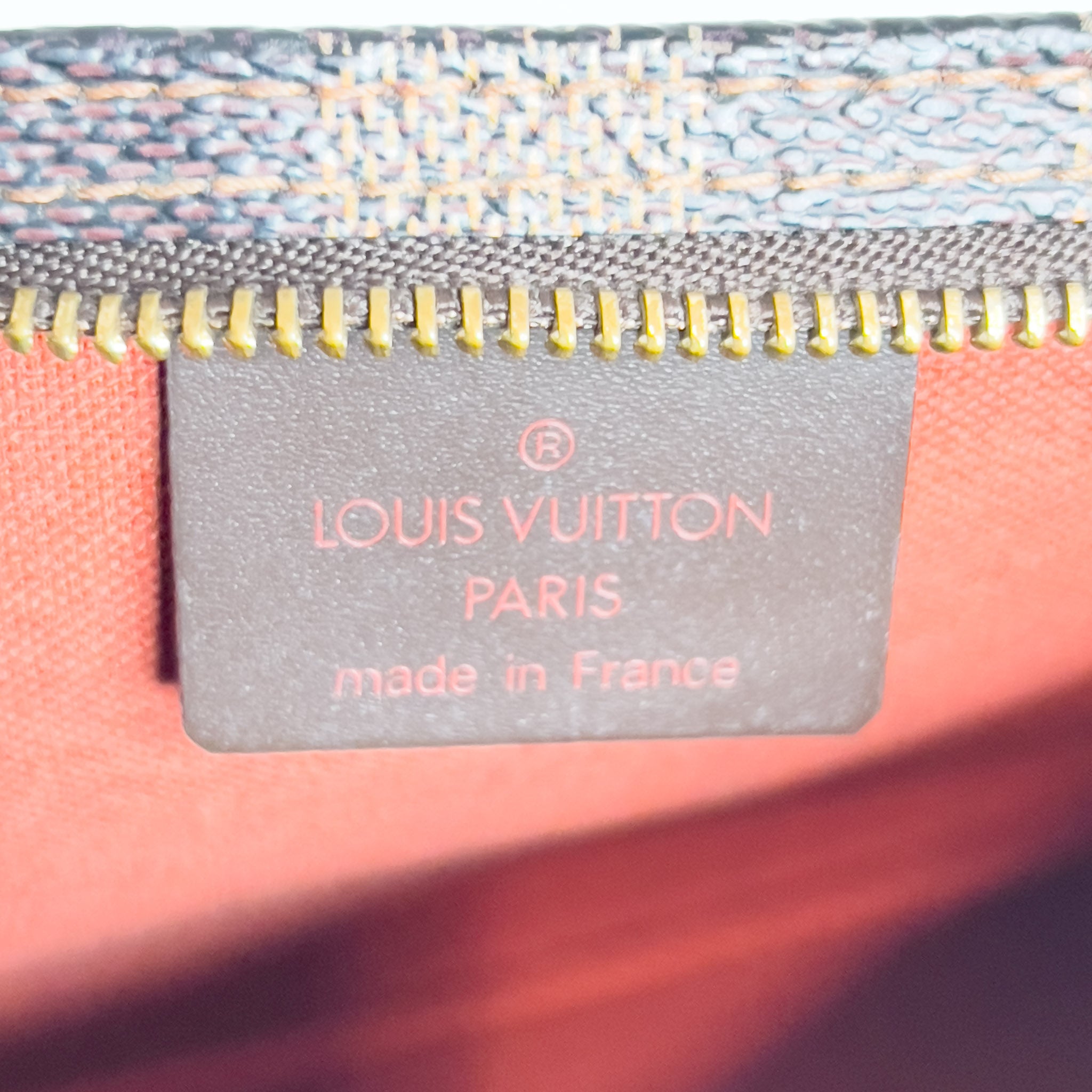 Damier Ebene Pochette
