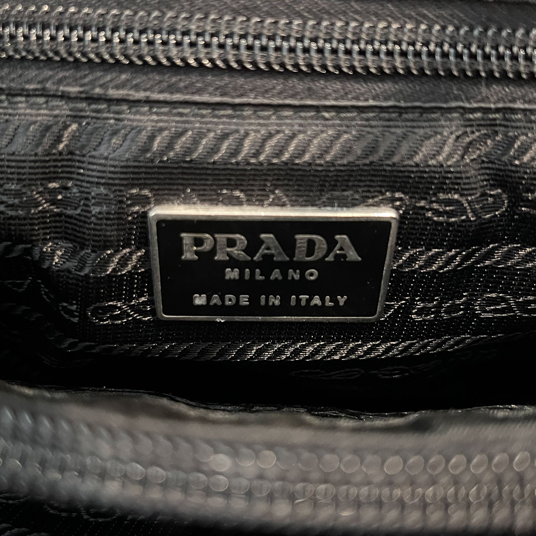 Tessuto Nylon Shoulder Bag