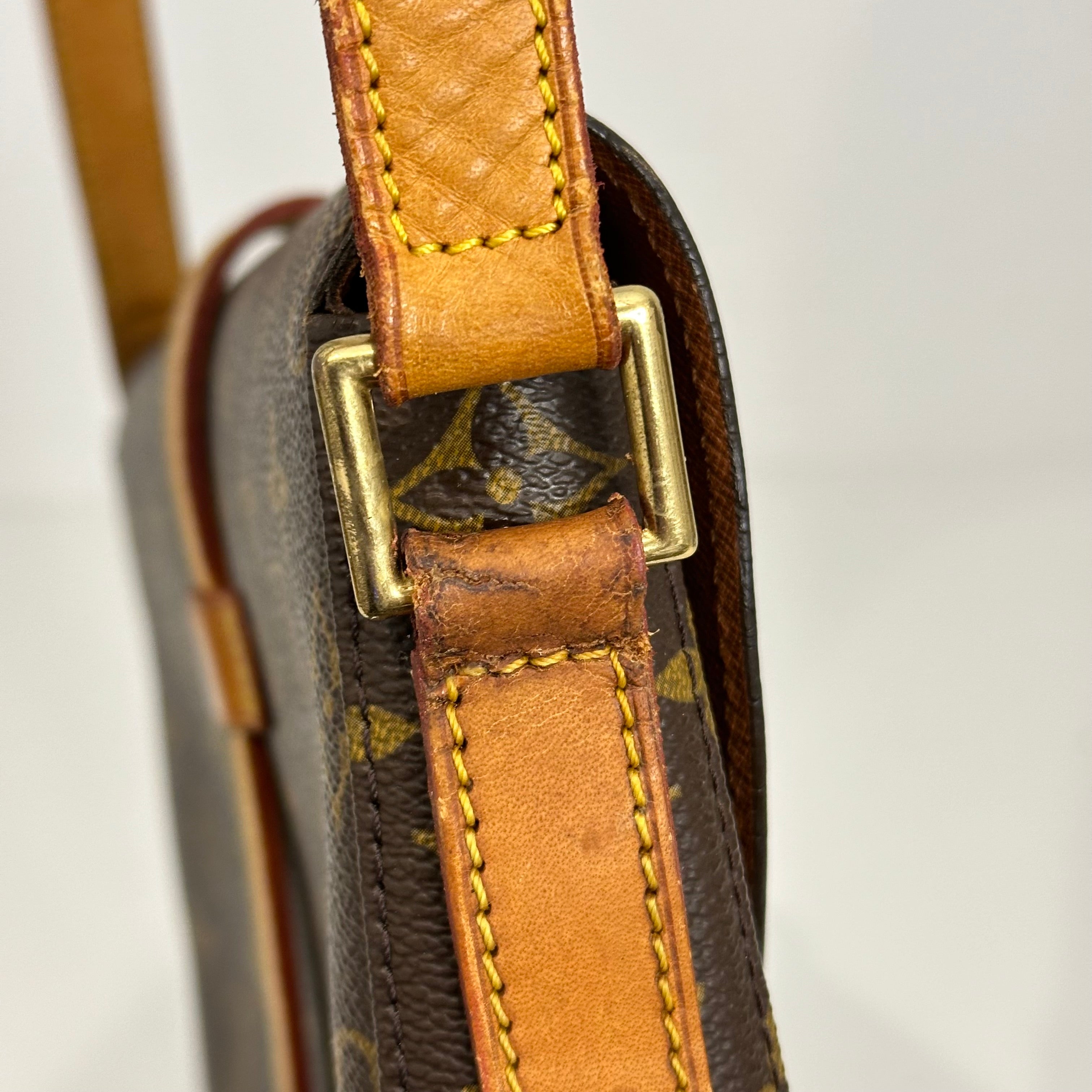 Monogram Chantilly GM