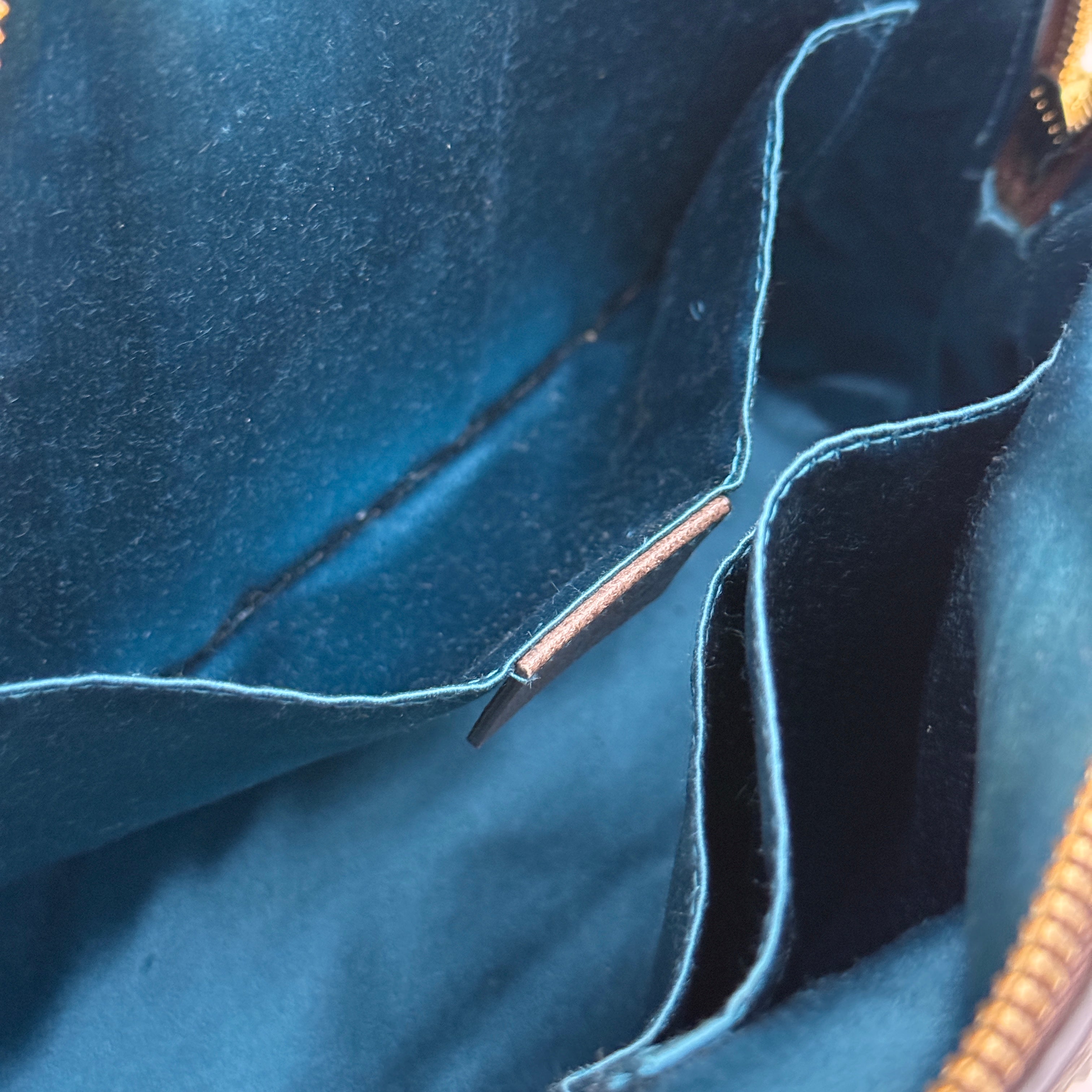 Ophidia Dome Bag
