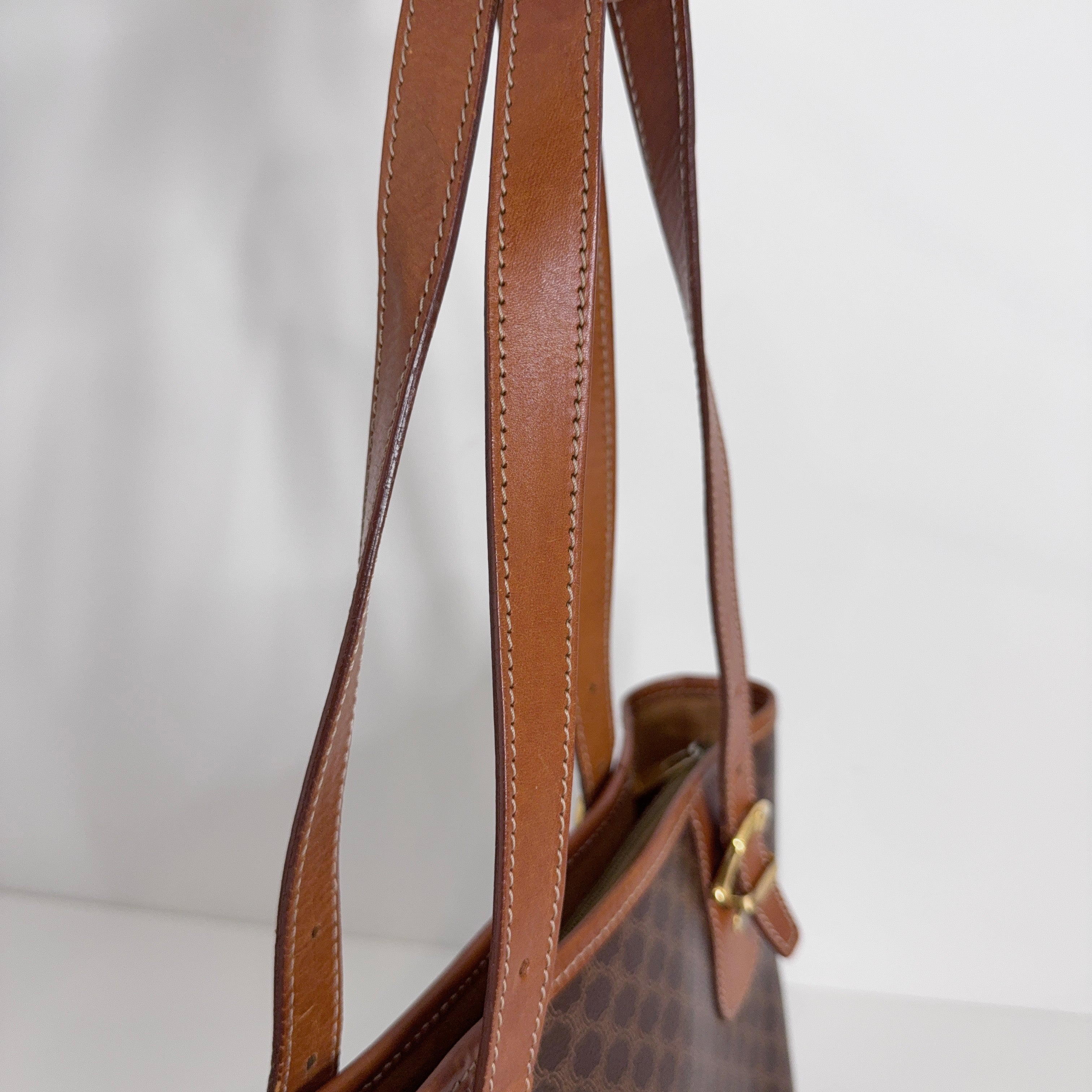 Macadam Bucket Bag